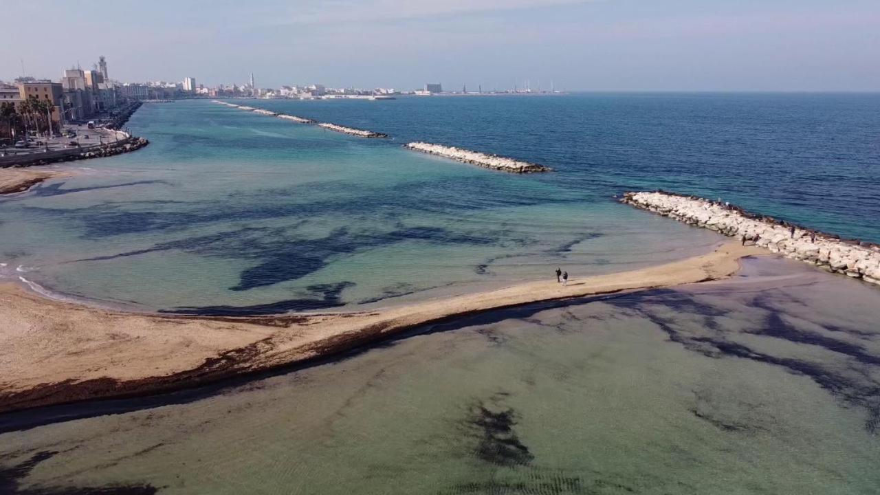 Appartamento centrale vista mare Benny's apartment view 2