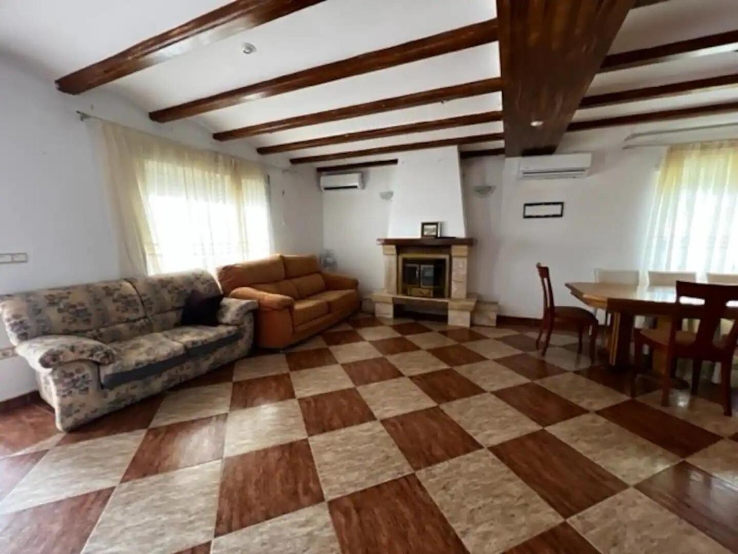 Casa Con Piscina Privada Marenyet
