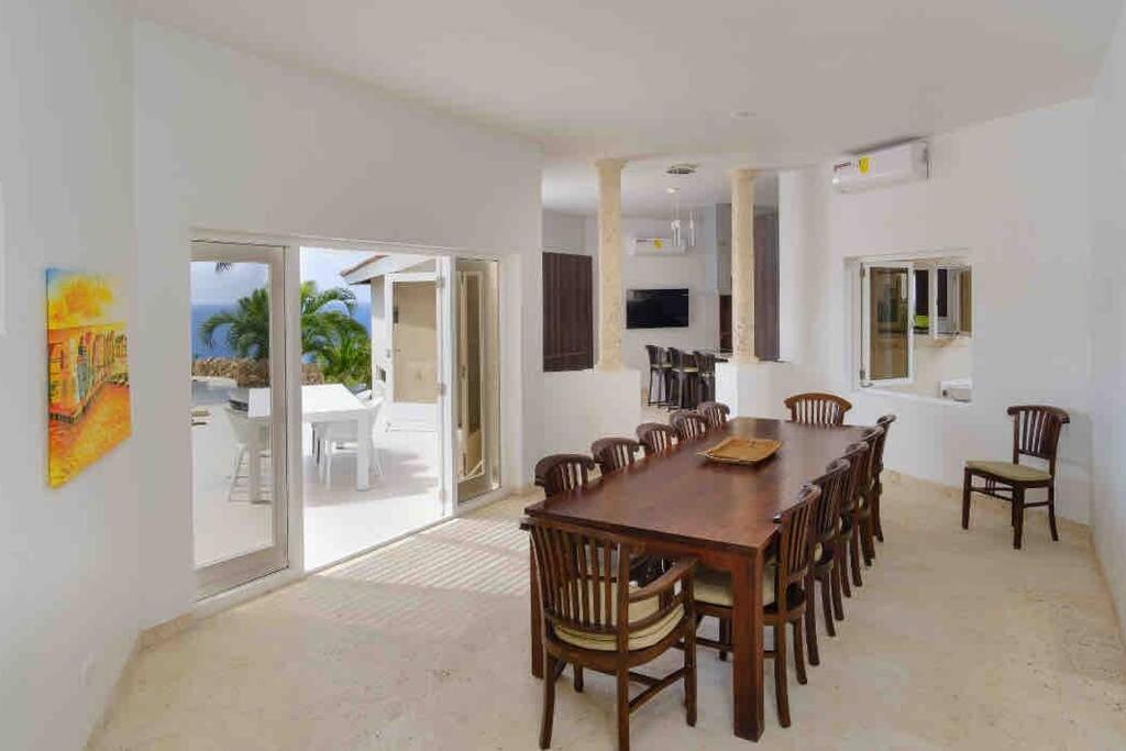 NewVilla-Coral Estate-WalktoBeach-Private Pool-up to 16 Guests SeaView