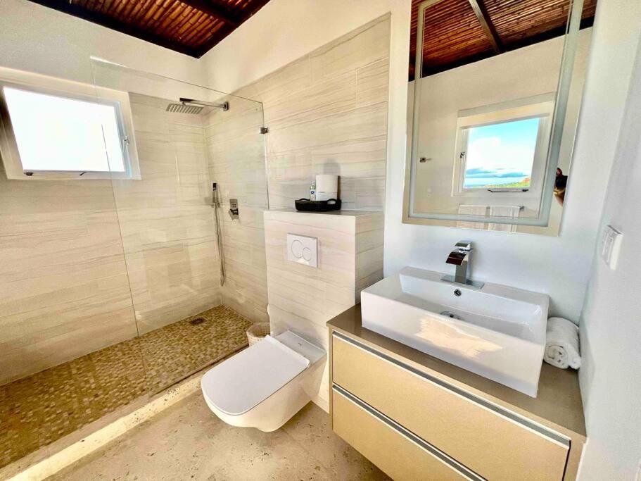 NewVilla-Coral Estate-WalktoBeach-Private Pool-up to 16 Guests SeaView
