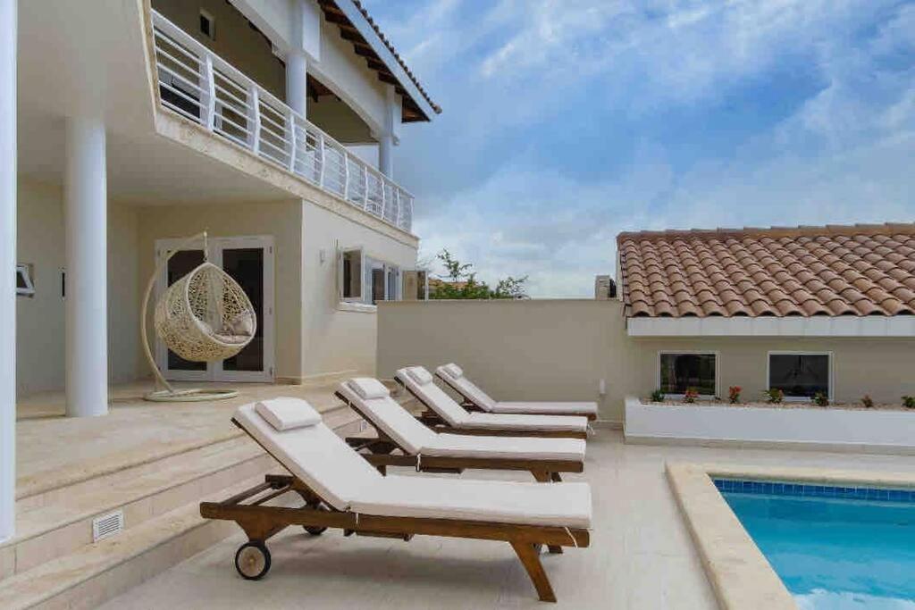 NewVilla-Coral Estate-WalktoBeach-Private Pool-up to 16 Guests SeaView
