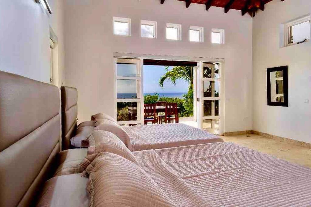 NewVilla-Coral Estate-WalktoBeach-Private Pool-up to 16 Guests SeaView