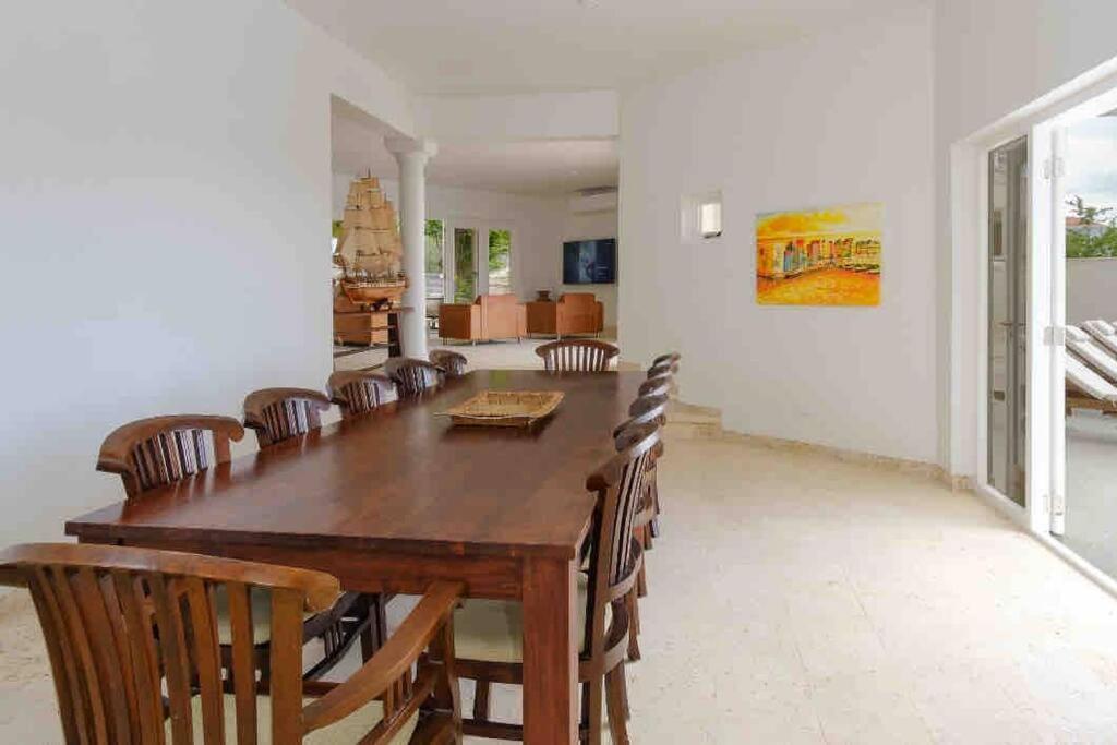 NewVilla-Coral Estate-WalktoBeach-Private Pool-up to 16 Guests SeaView