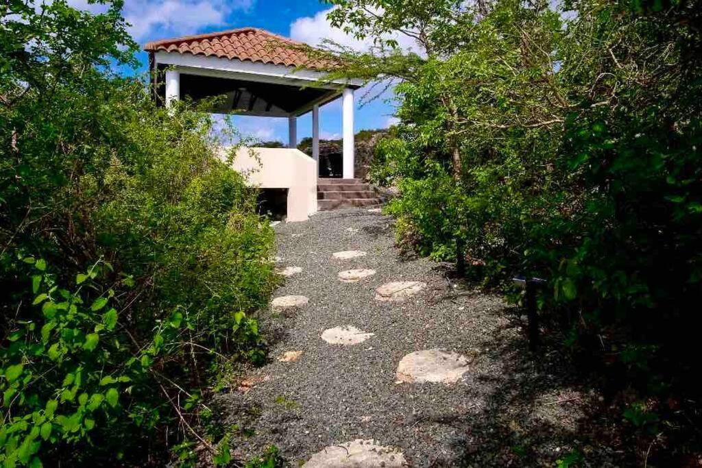 NewVilla-Coral Estate-WalktoBeach-Private Pool-up to 16 Guests SeaView