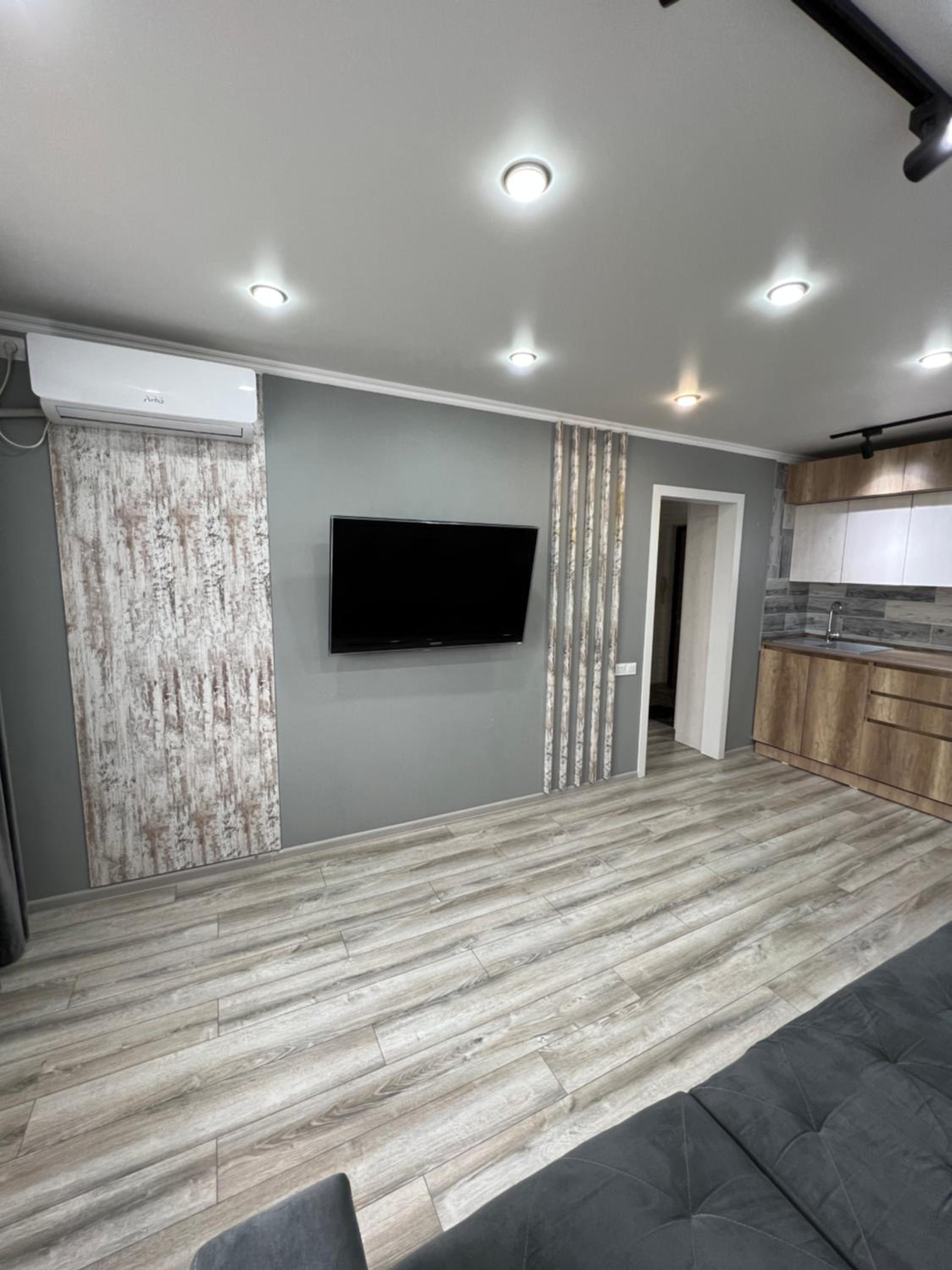 Apartment lux Tolstogo 90. Апартаменты люкс Толстого 90 view 5