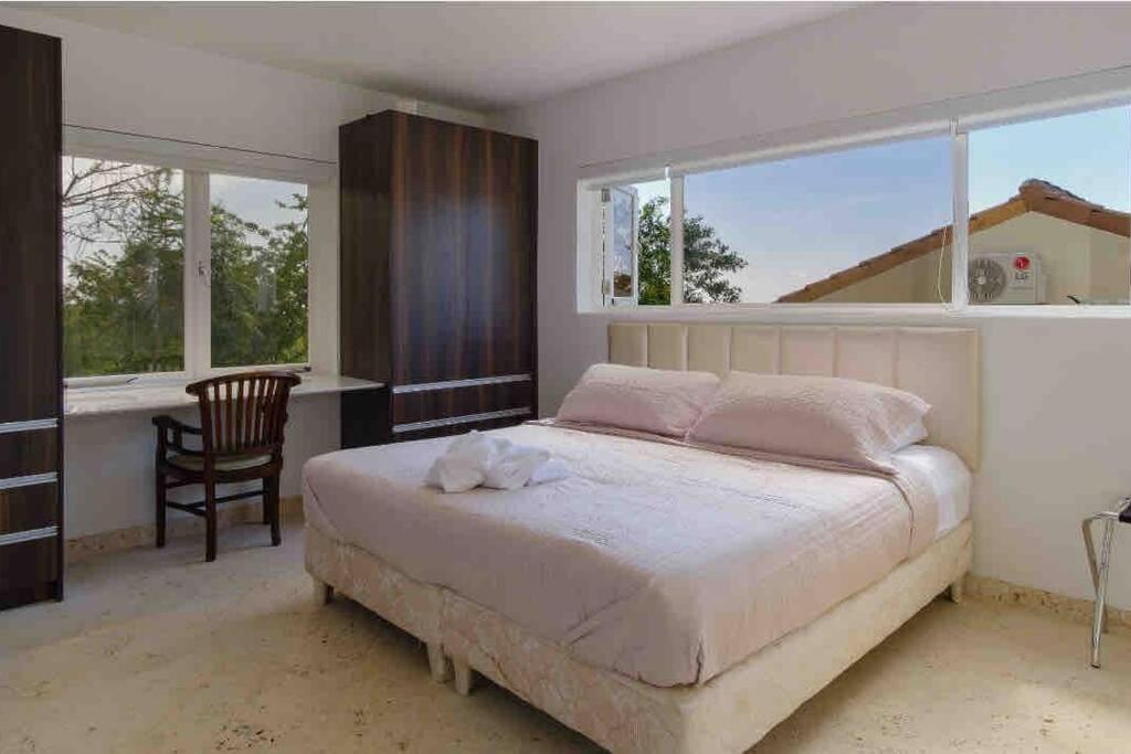 NewVilla-Coral Estate-WalktoBeach-Private Pool-up to 16 Guests SeaView