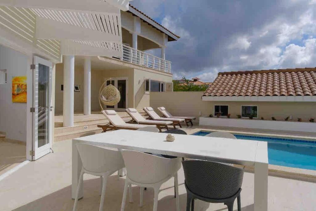NewVilla-Coral Estate-WalktoBeach-Private Pool-up to 16 Guests SeaView