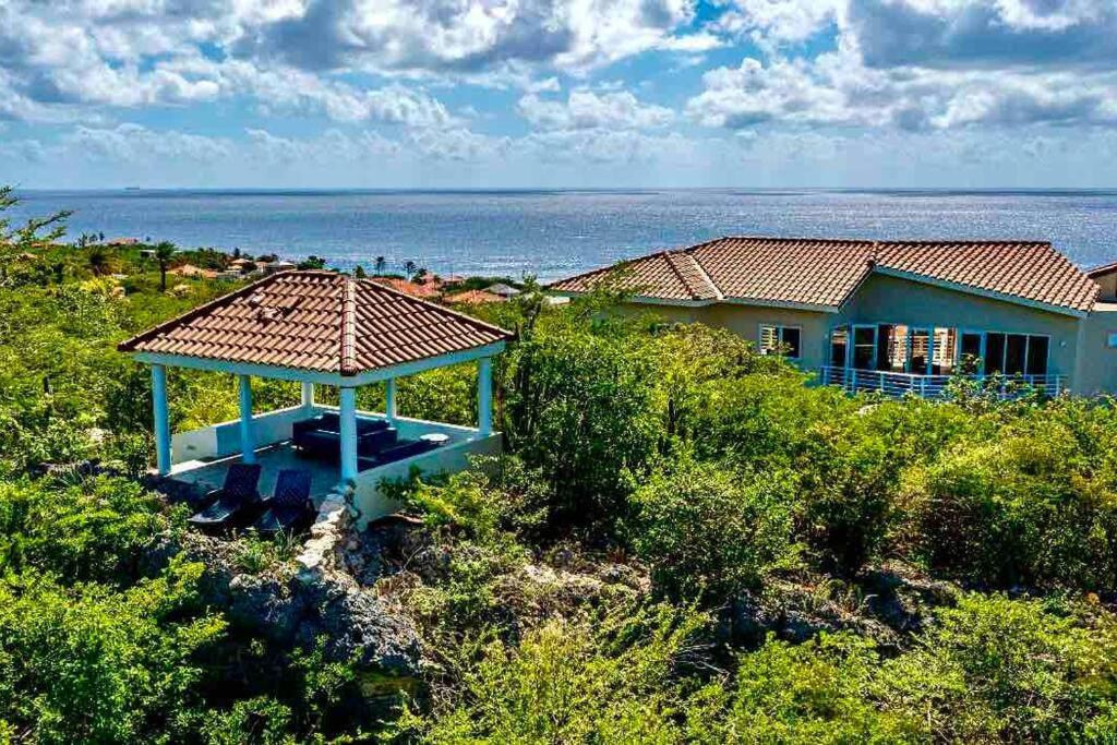 NewVilla-Coral Estate-WalktoBeach-Private Pool-up to 16 Guests SeaView