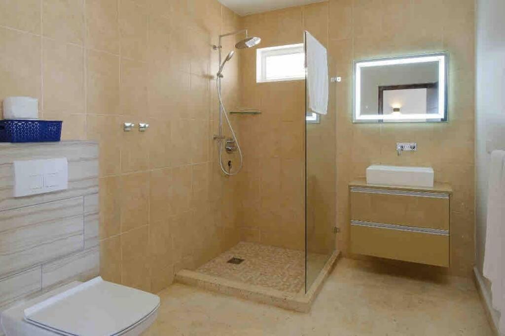NewVilla-Coral Estate-WalktoBeach-Private Pool-up to 16 Guests SeaView