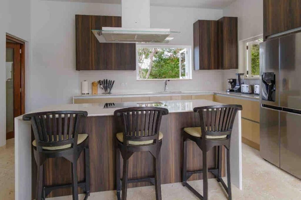 NewVilla-Coral Estate-WalktoBeach-Private Pool-up to 16 Guests SeaView