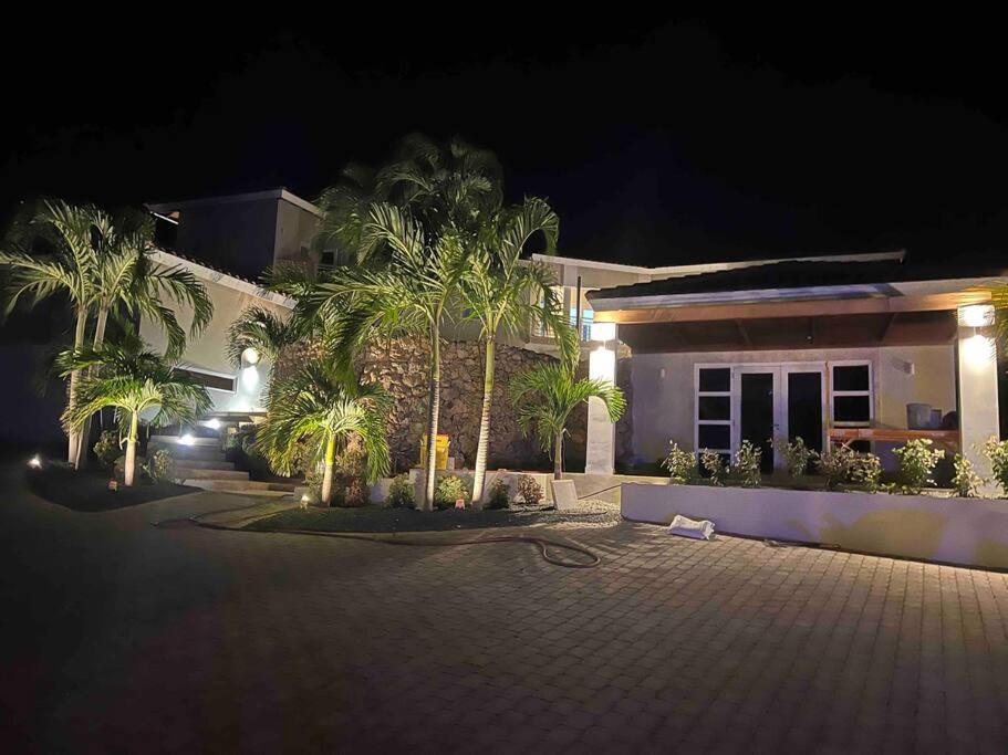 NewVilla-Coral Estate-WalktoBeach-Private Pool-up to 16 Guests SeaView