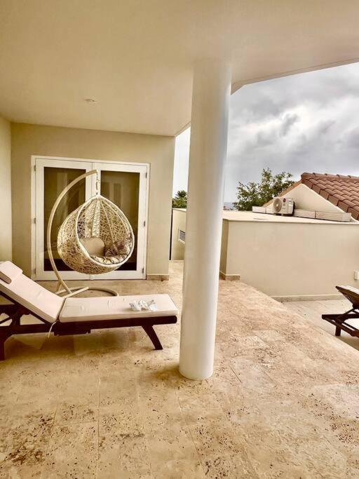 NewVilla-Coral Estate-WalktoBeach-Private Pool-up to 16 Guests SeaView