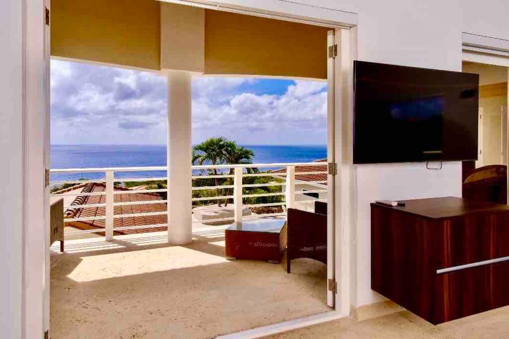 NewVilla-Coral Estate-WalktoBeach-Private Pool-up to 16 Guests SeaView