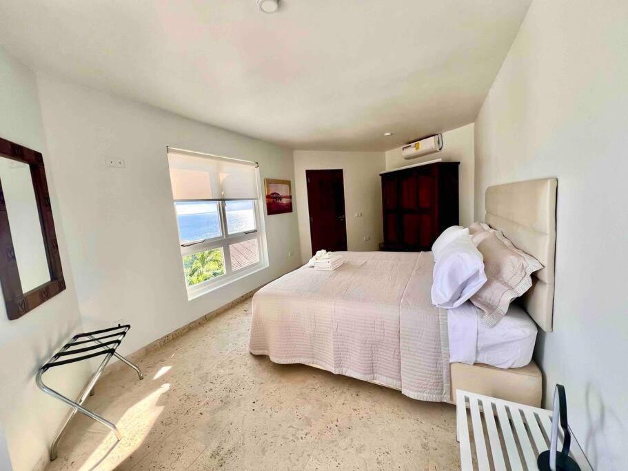 NewVilla-Coral Estate-WalktoBeach-Private Pool-up to 16 Guests SeaView