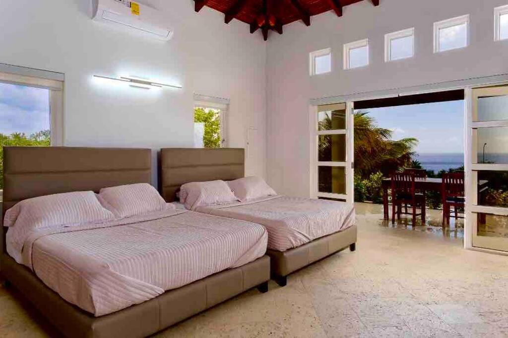 NewVilla-Coral Estate-WalktoBeach-Private Pool-up to 16 Guests SeaView