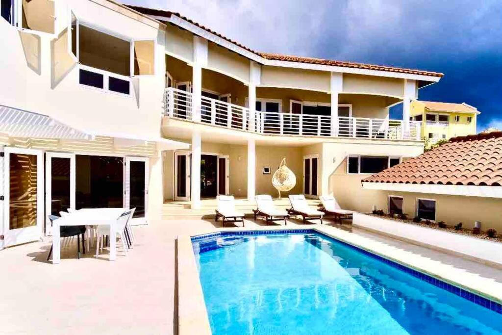 NewVilla-Coral Estate-WalktoBeach-Private Pool-up to 16 Guests SeaView