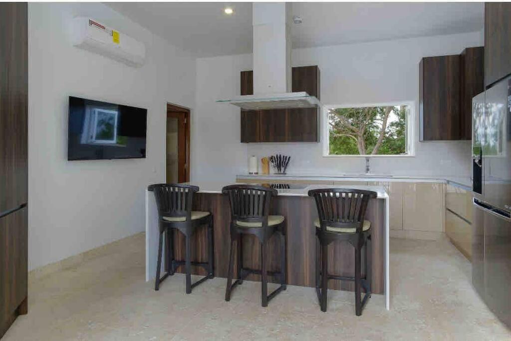 NewVilla-Coral Estate-WalktoBeach-Private Pool-up to 16 Guests SeaView