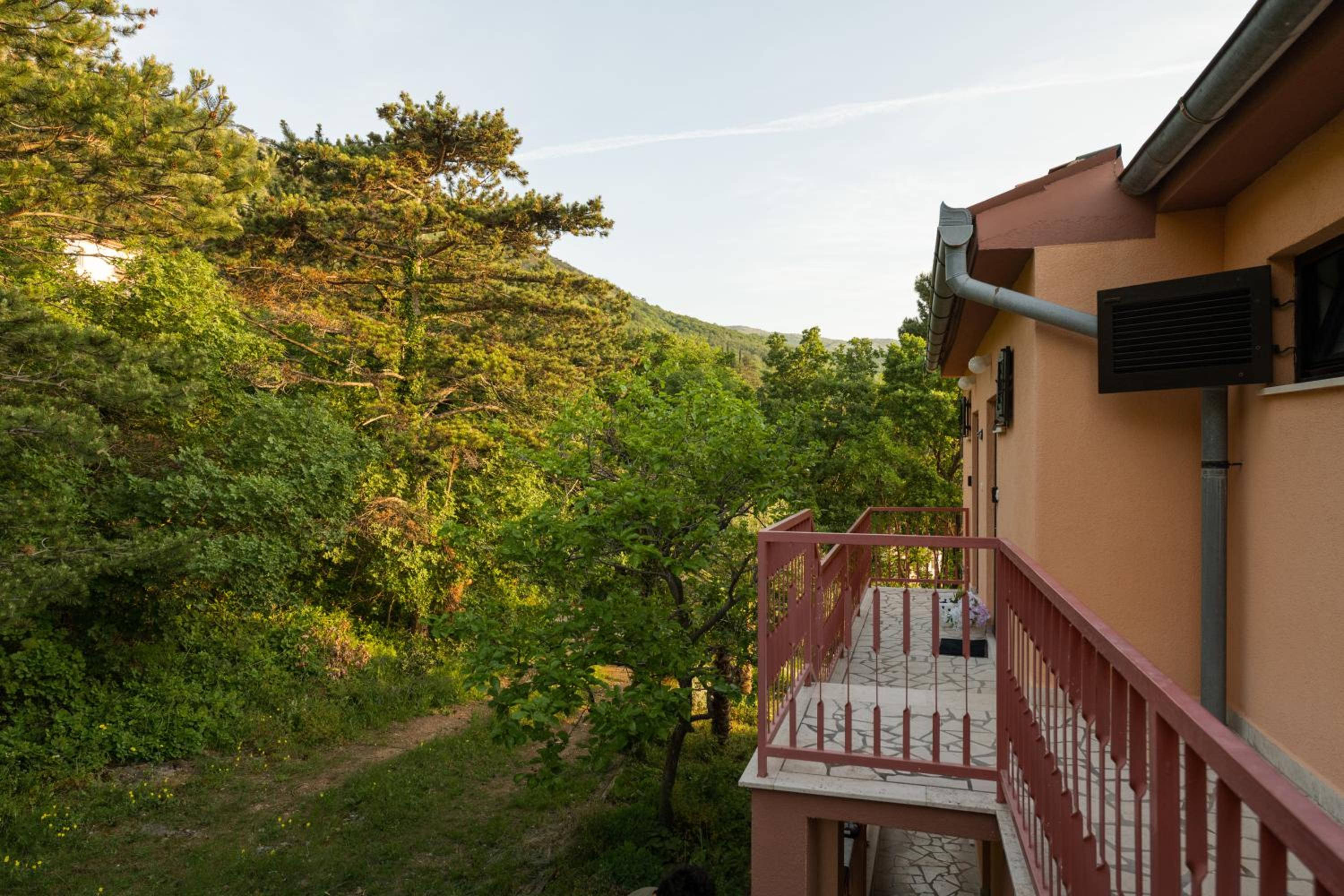 Luxury Seaview Apartment view 3