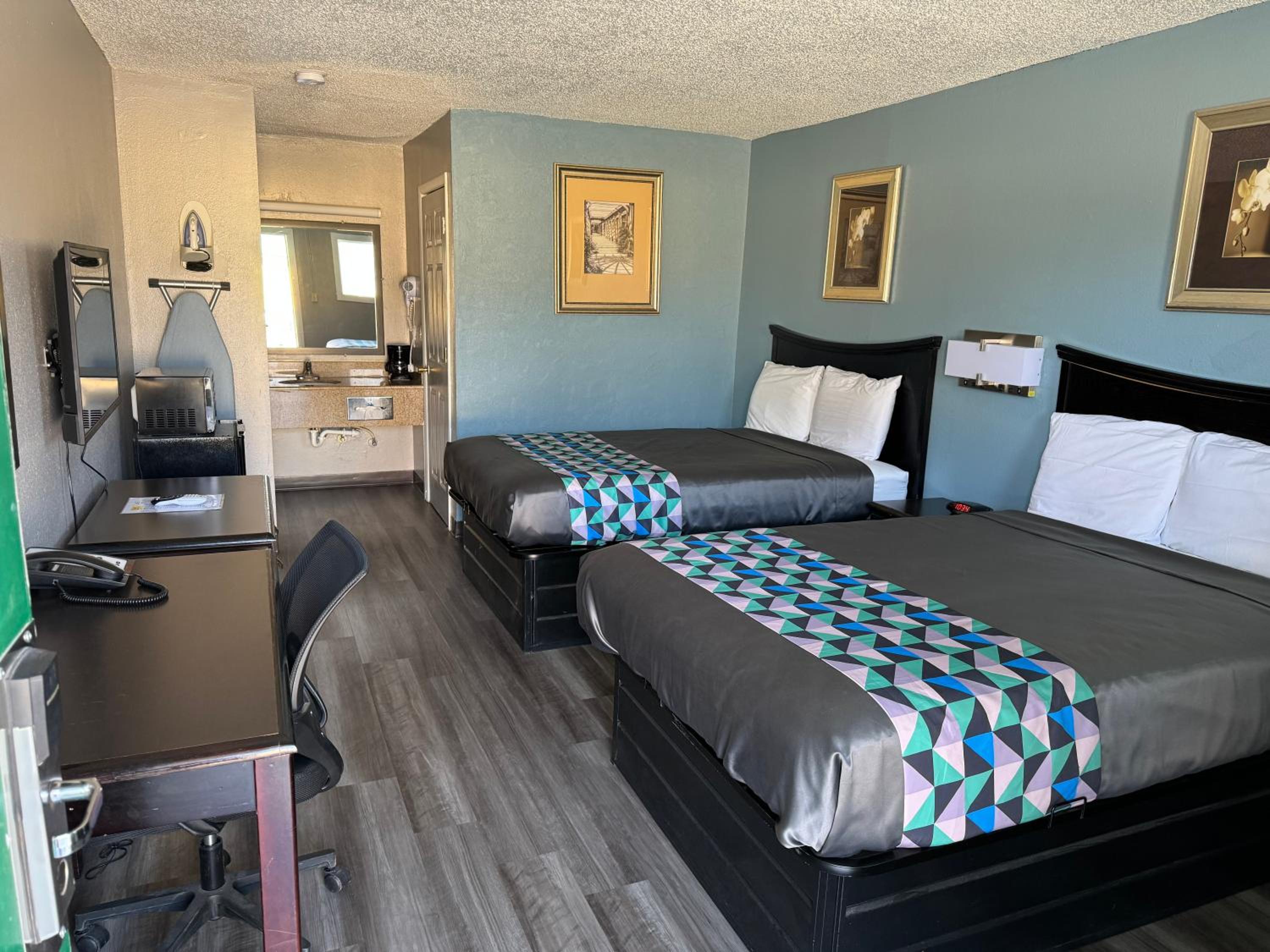 Kansas Inn