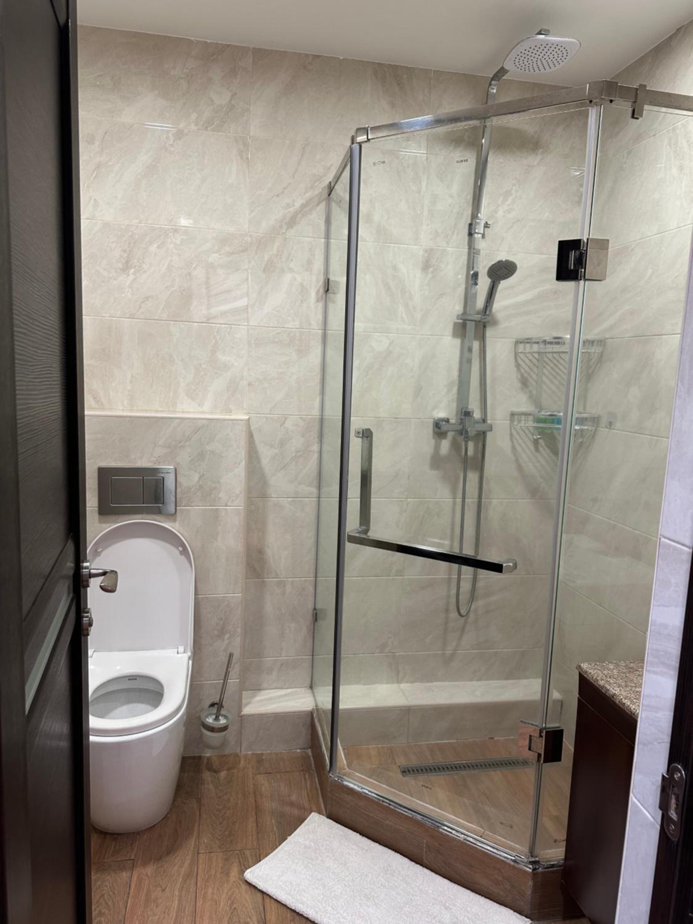 Wonderful apartment in Republic square, city center