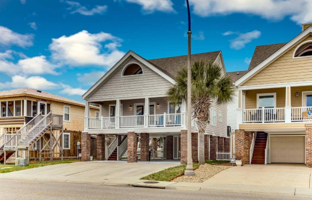Stunning and Spacious 3 Bedroom House with Fireplace! Steps From the Ocean- Memory at the Sea! view 2
