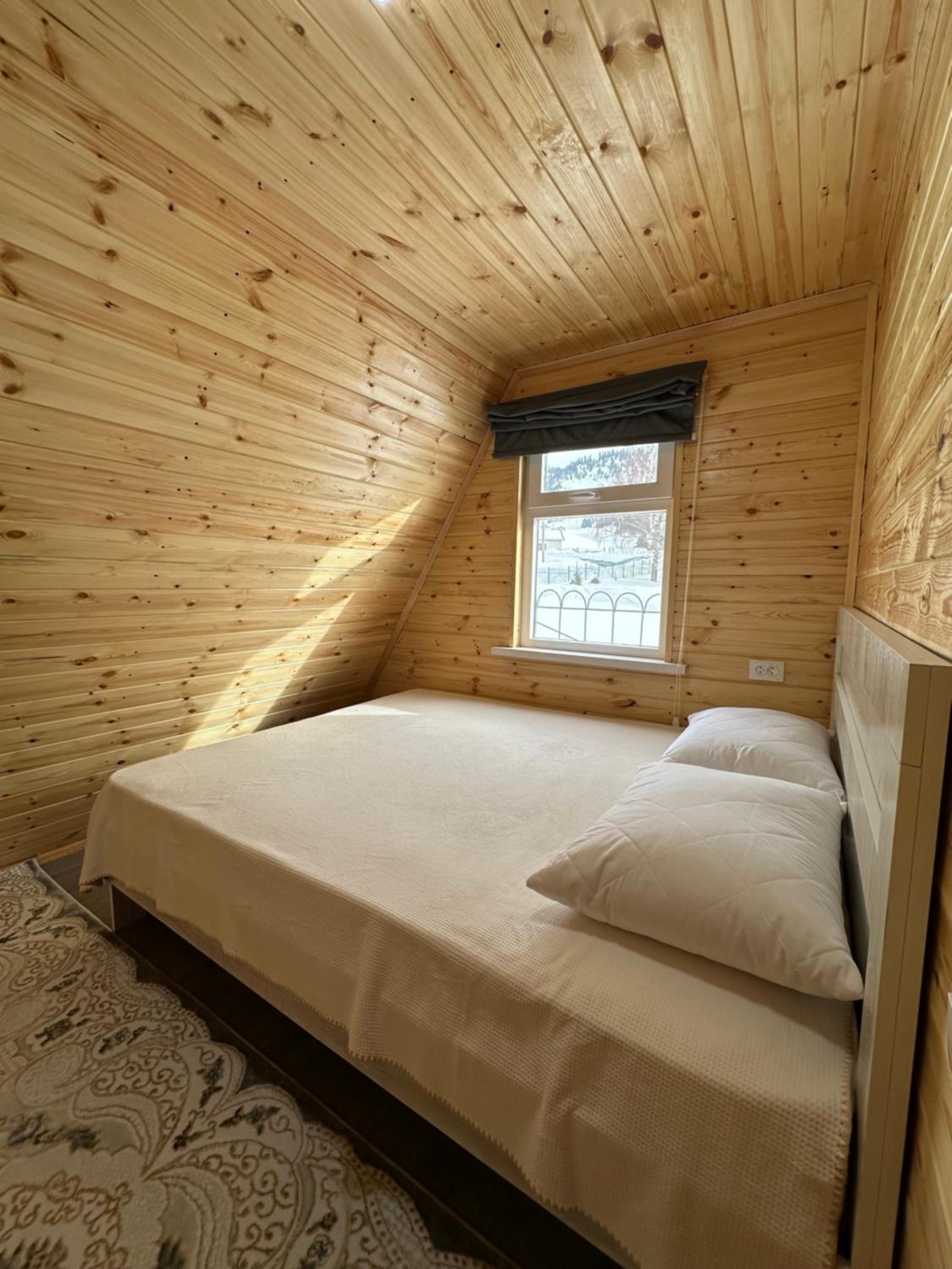 Dolinka Lodge view 4