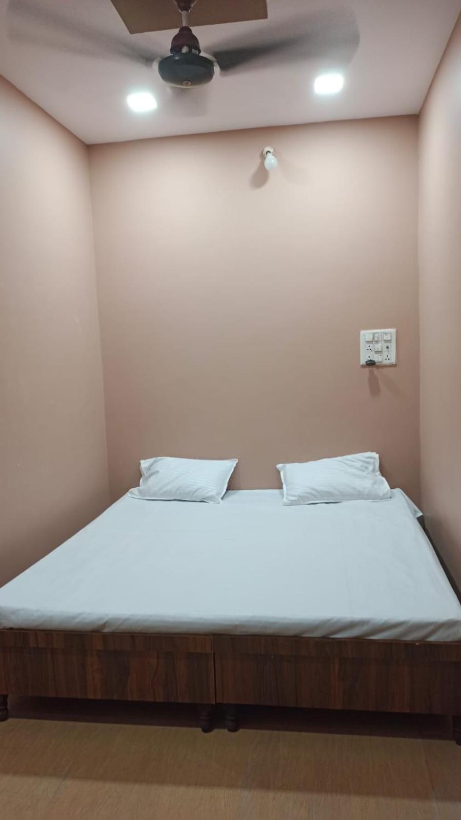 Padharo Sa HomeStay
