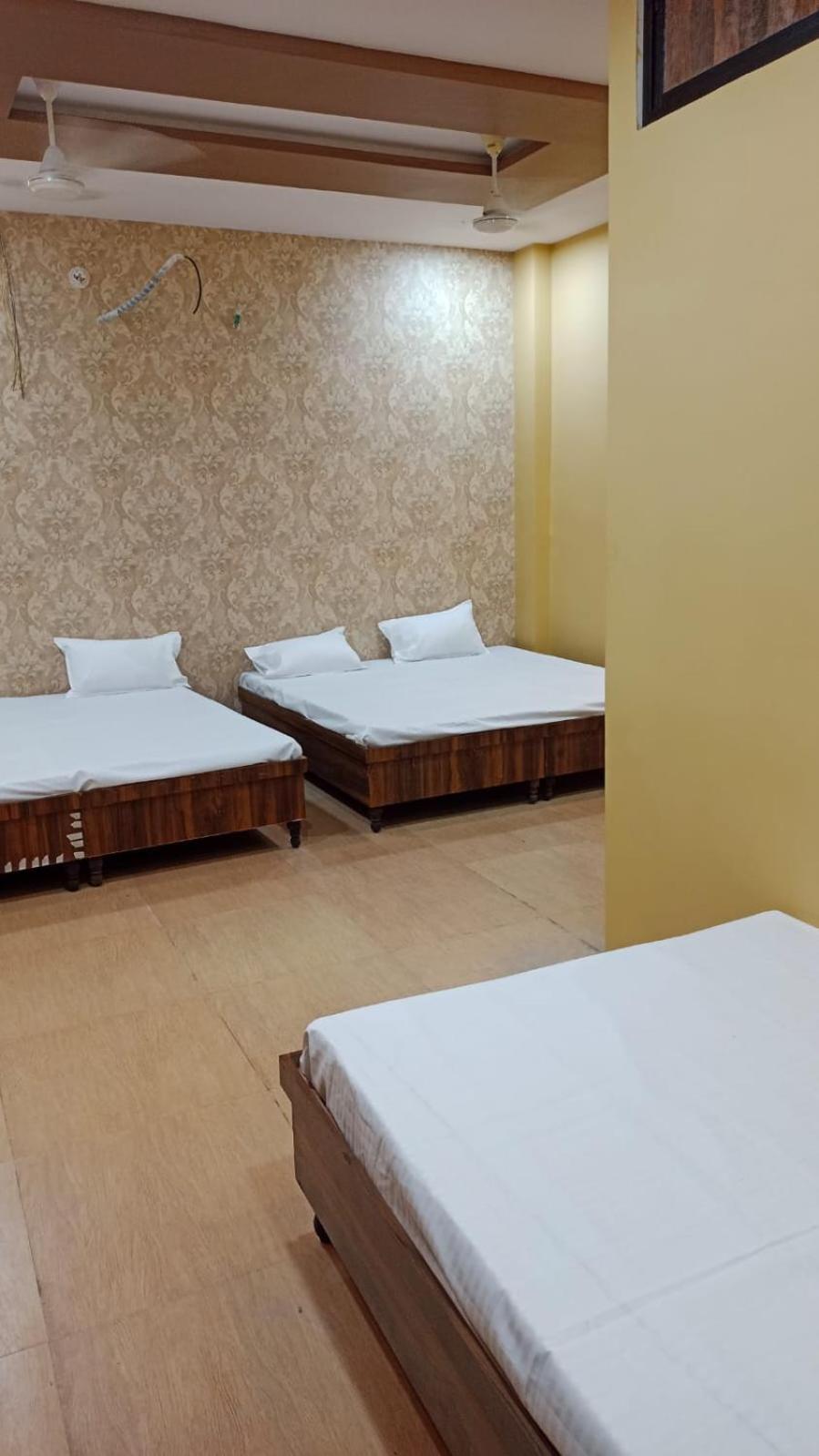 Padharo Sa HomeStay
