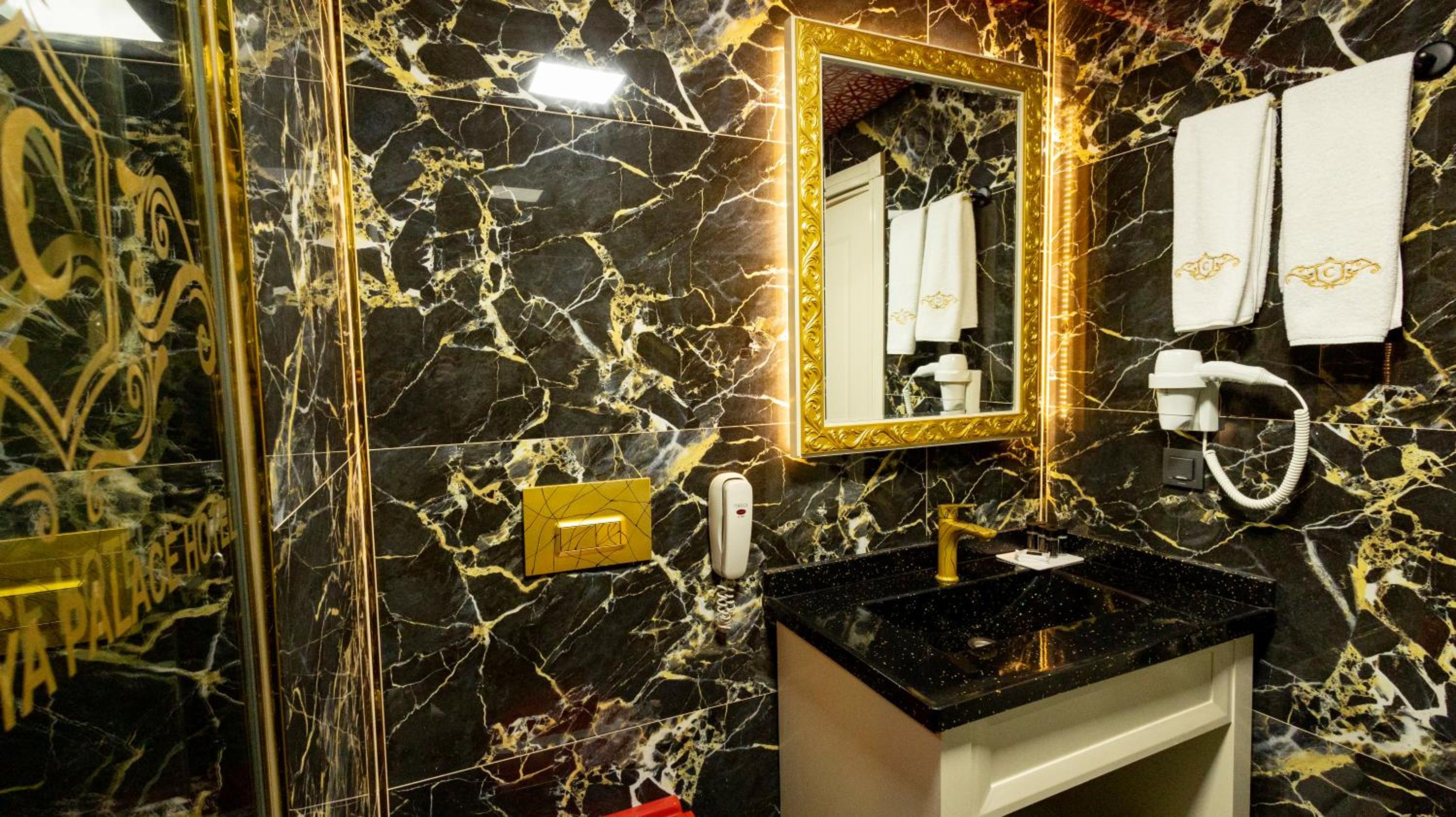 Can Adalya Palace Otel - Image 32