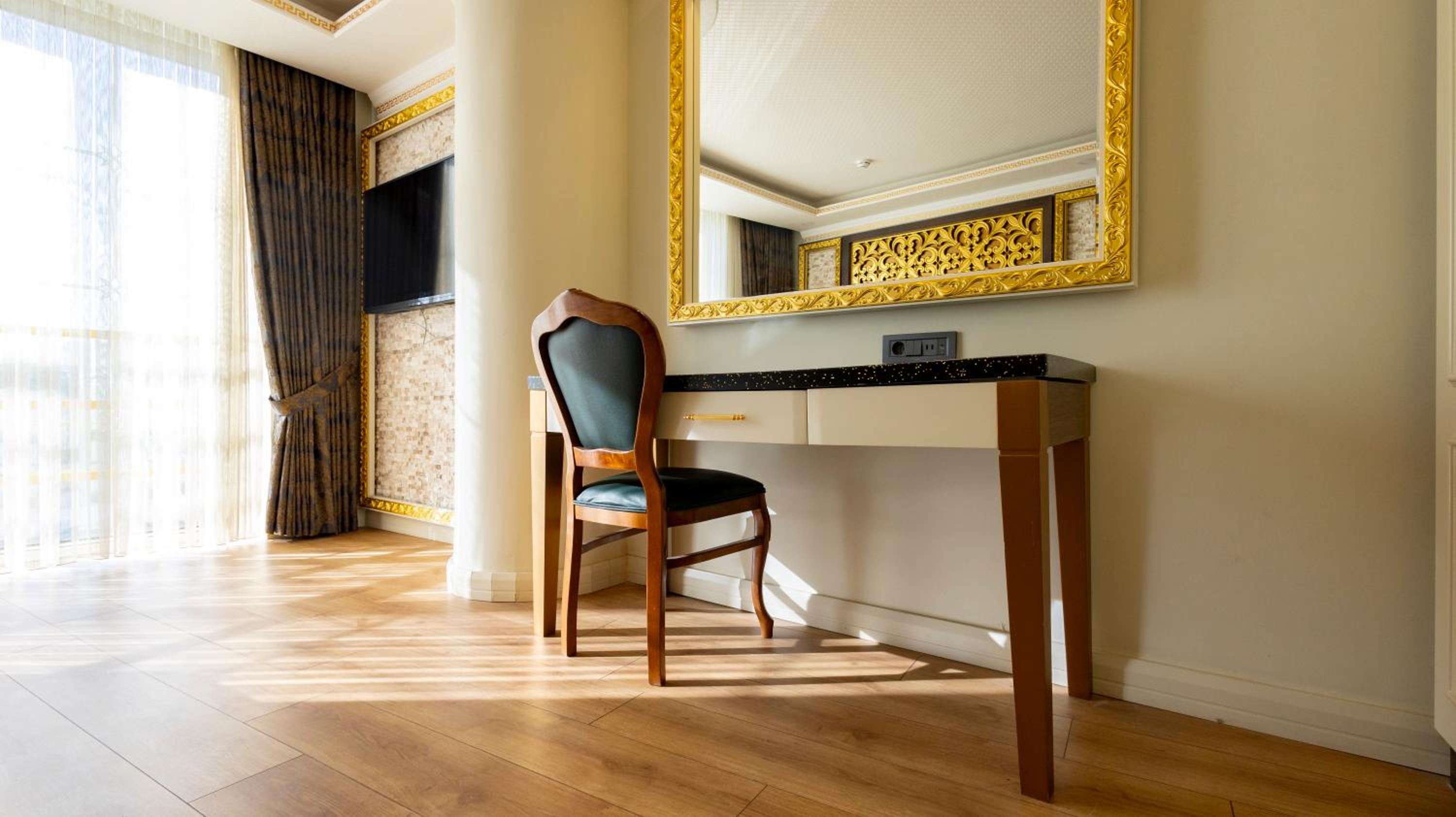 Can Adalya Palace Otel - Image 35