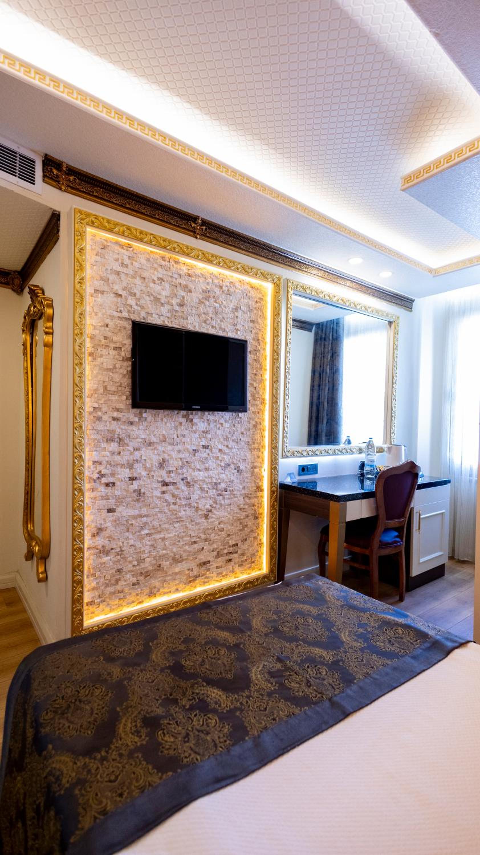 Can Adalya Palace Otel - Image 58