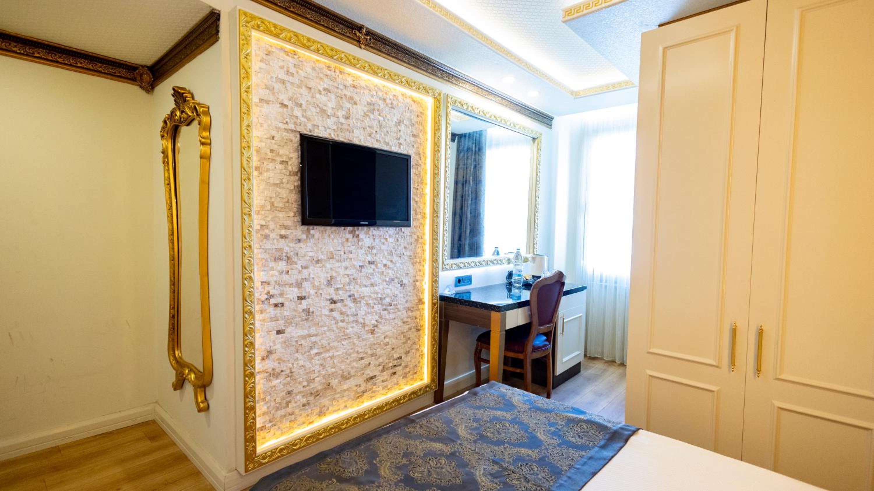 Can Adalya Palace Otel - Image 60