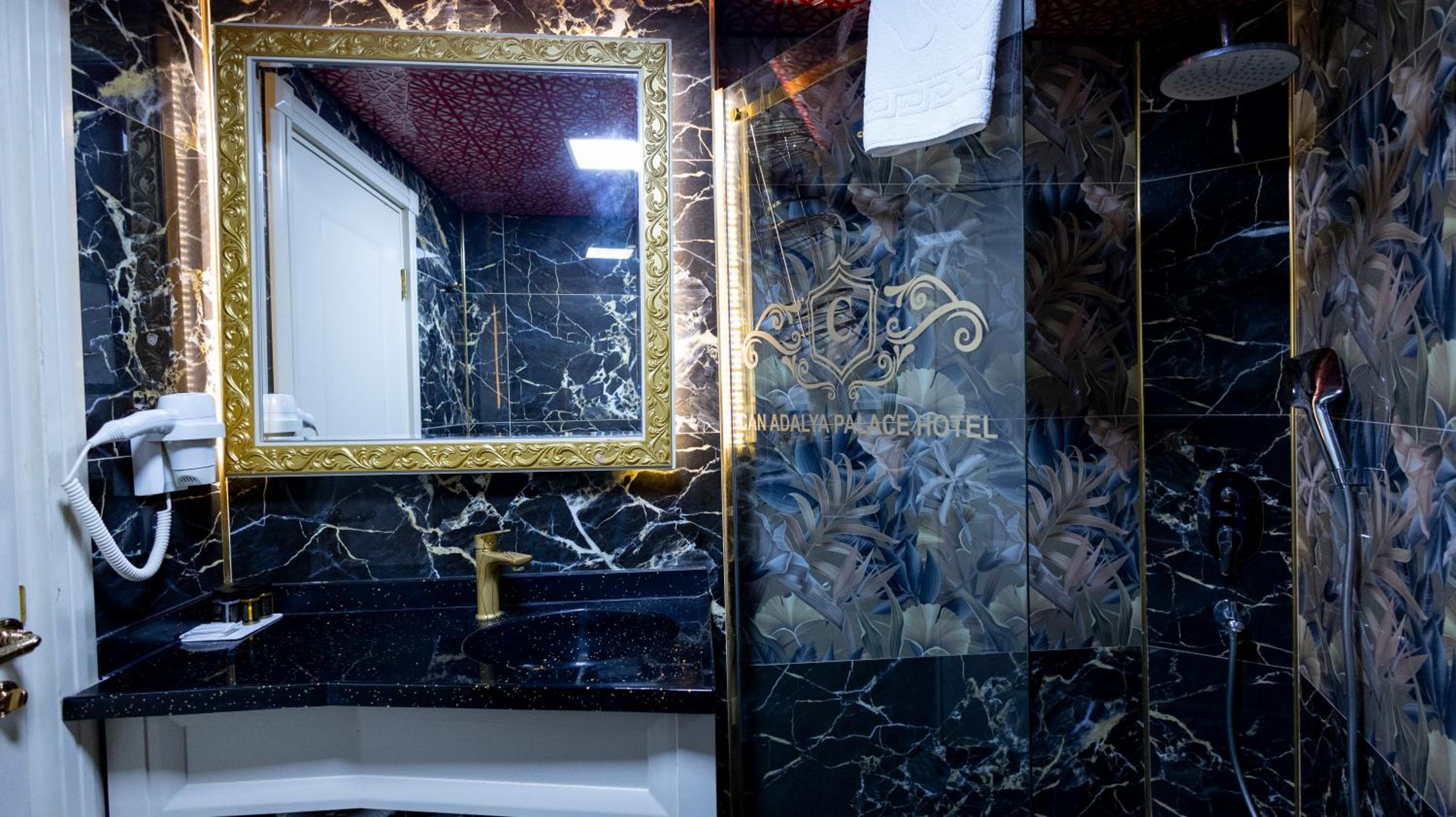 Can Adalya Palace Otel - Image 127