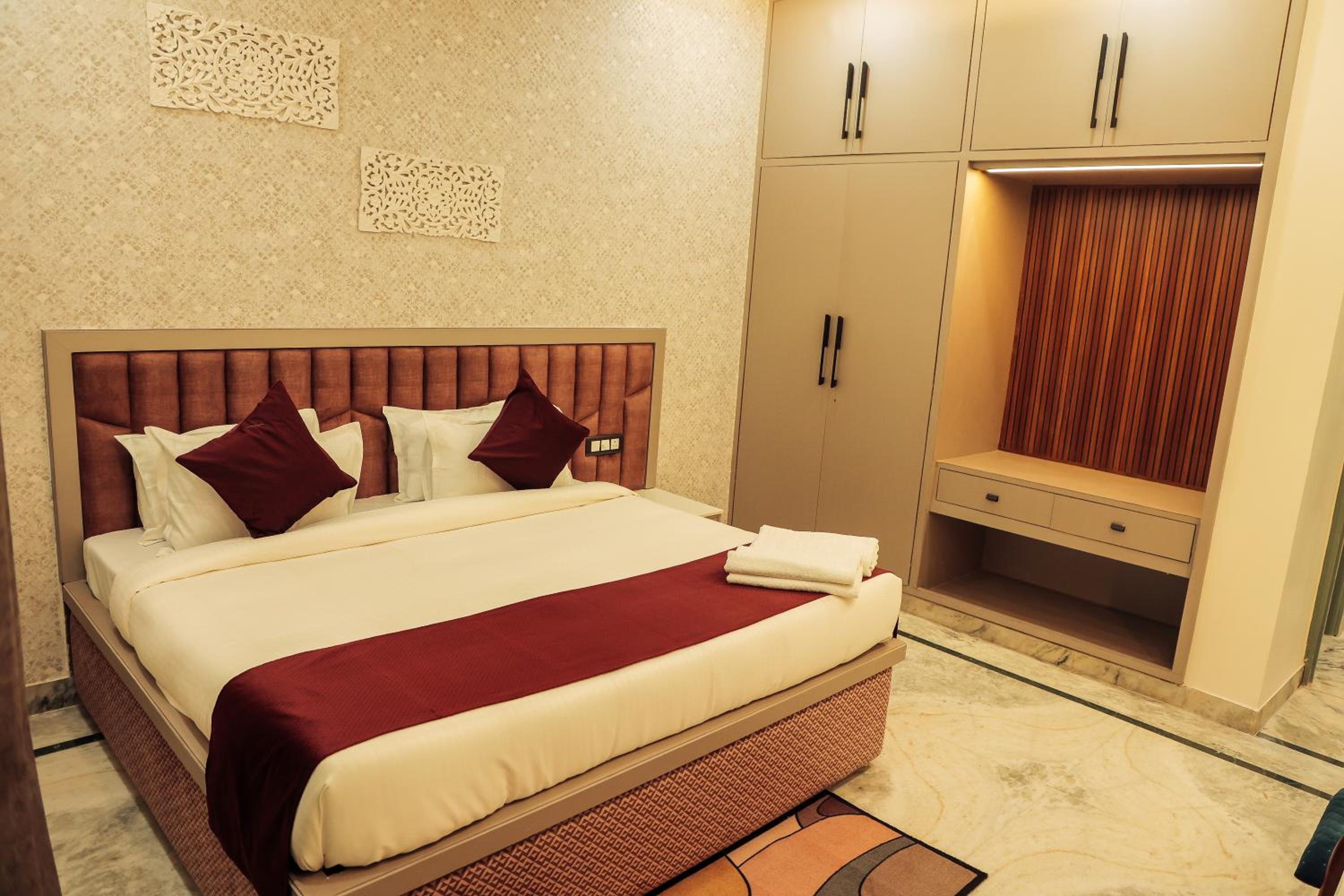Anirudh Homestay