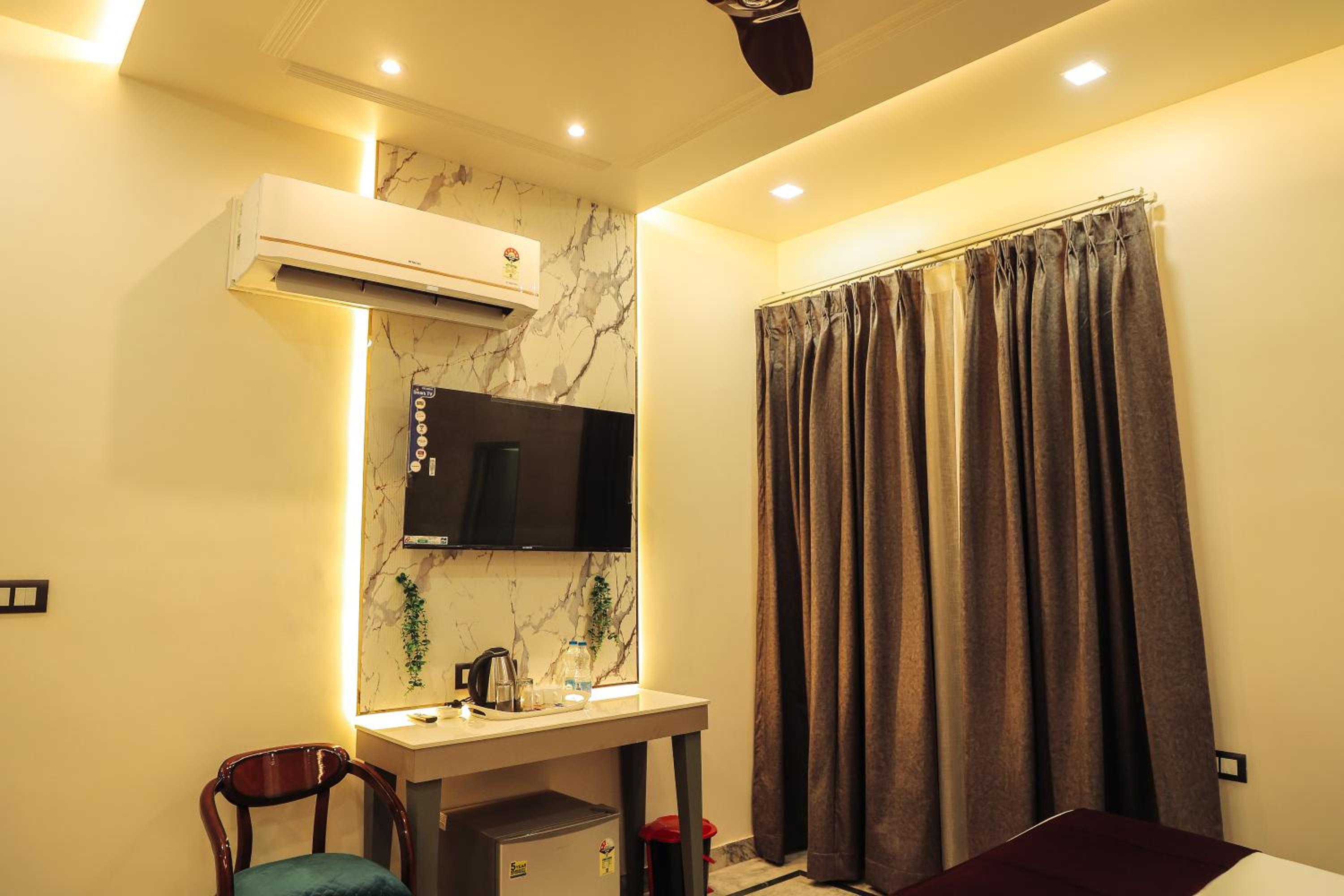 Anirudh Homestay