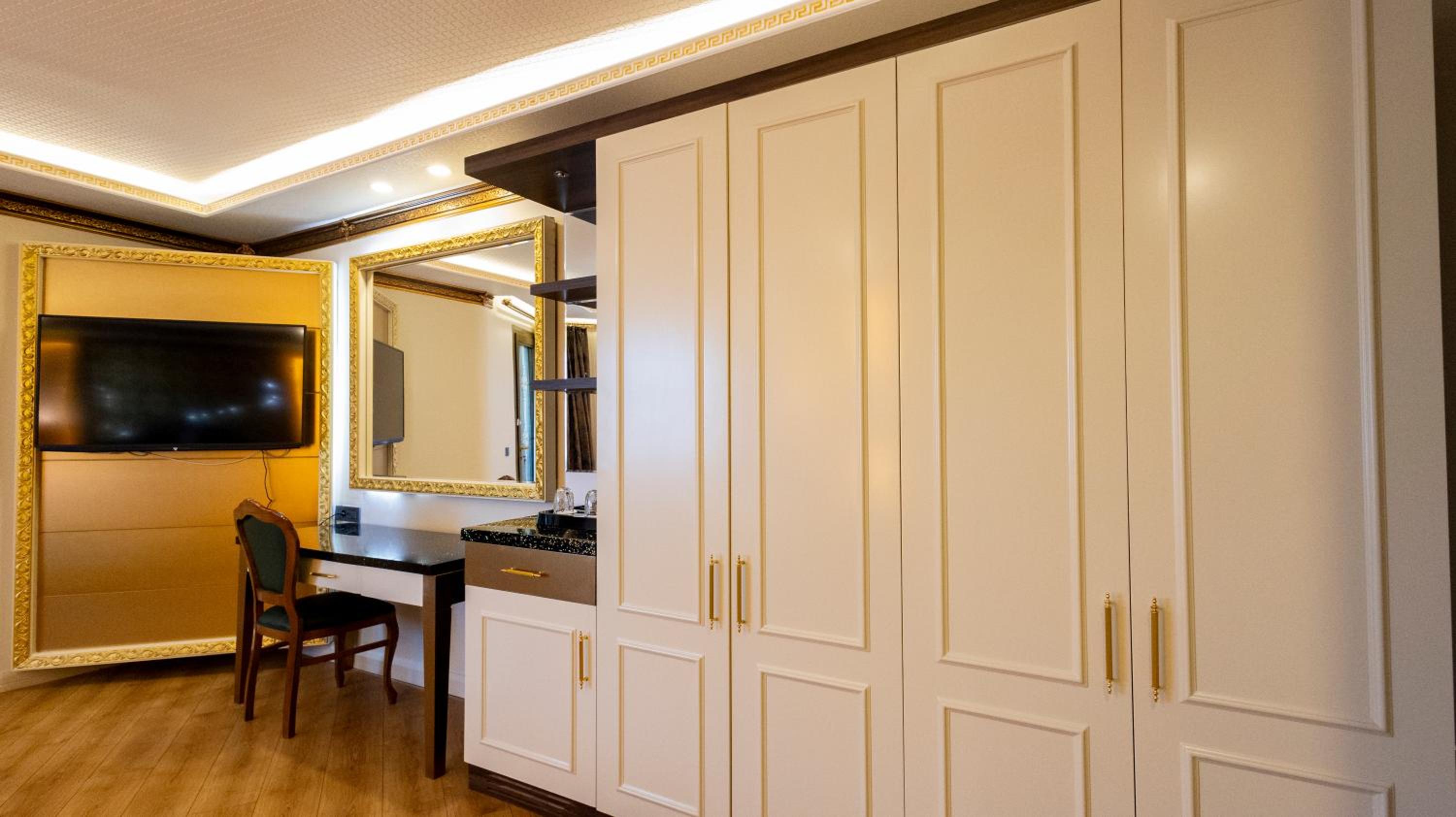 Can Adalya Palace Otel - Image 73