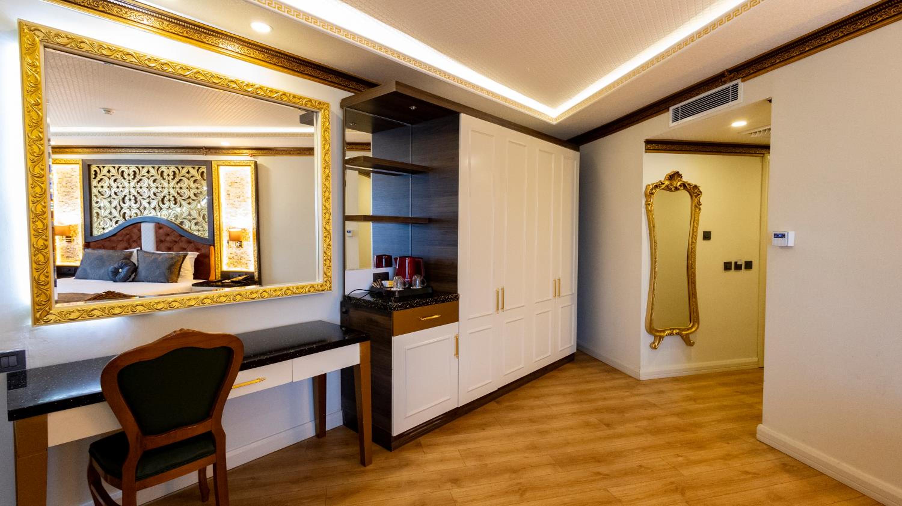 Can Adalya Palace Otel - Image 77