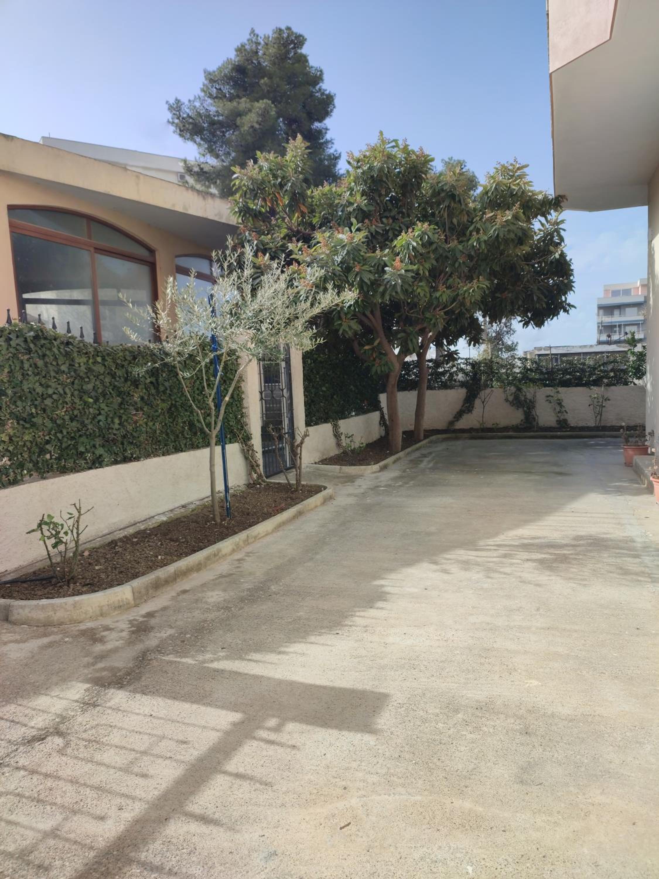 BP Beach Apartments