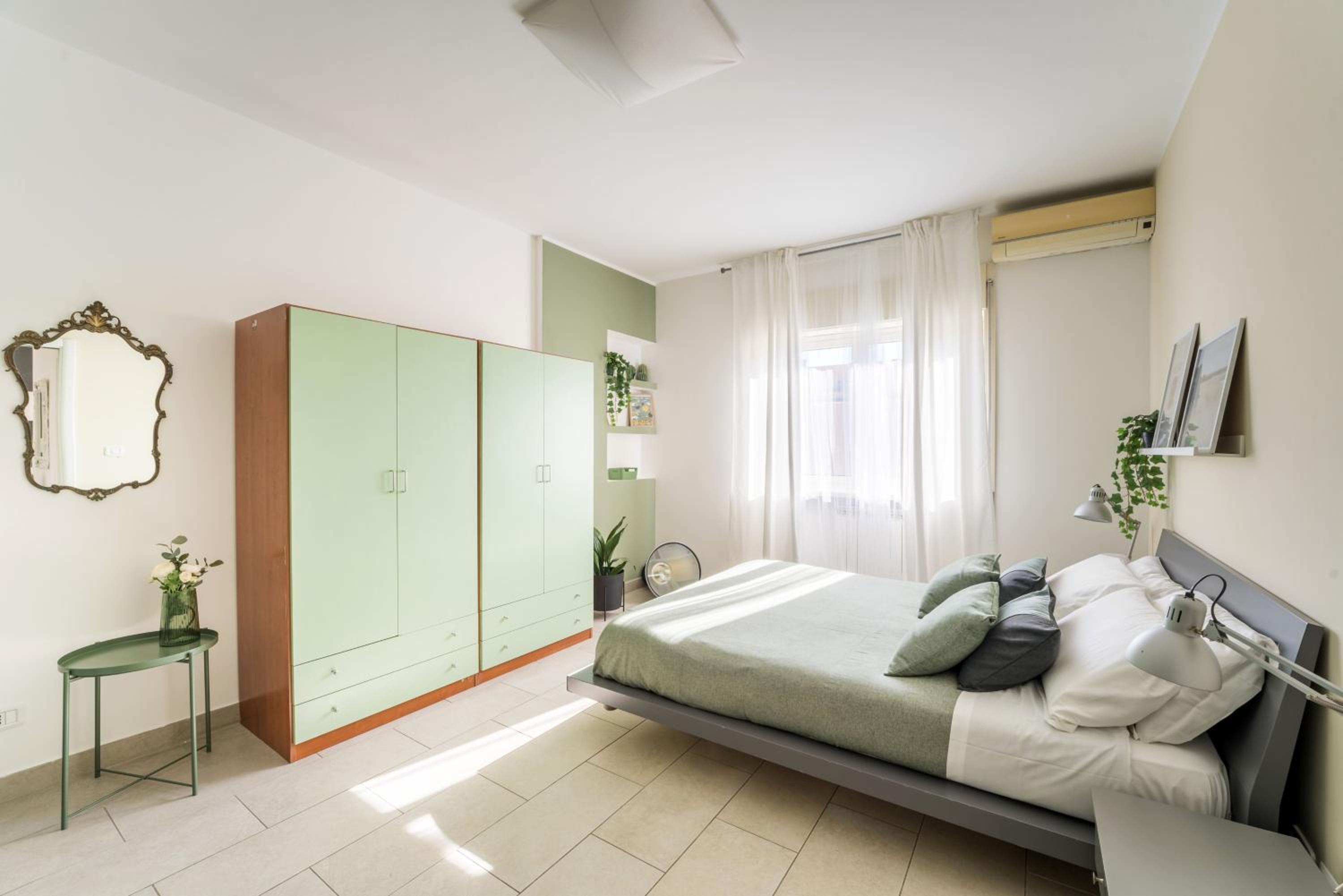 Maison Lumiere, Design Apt 5 min from Tiburtina Station