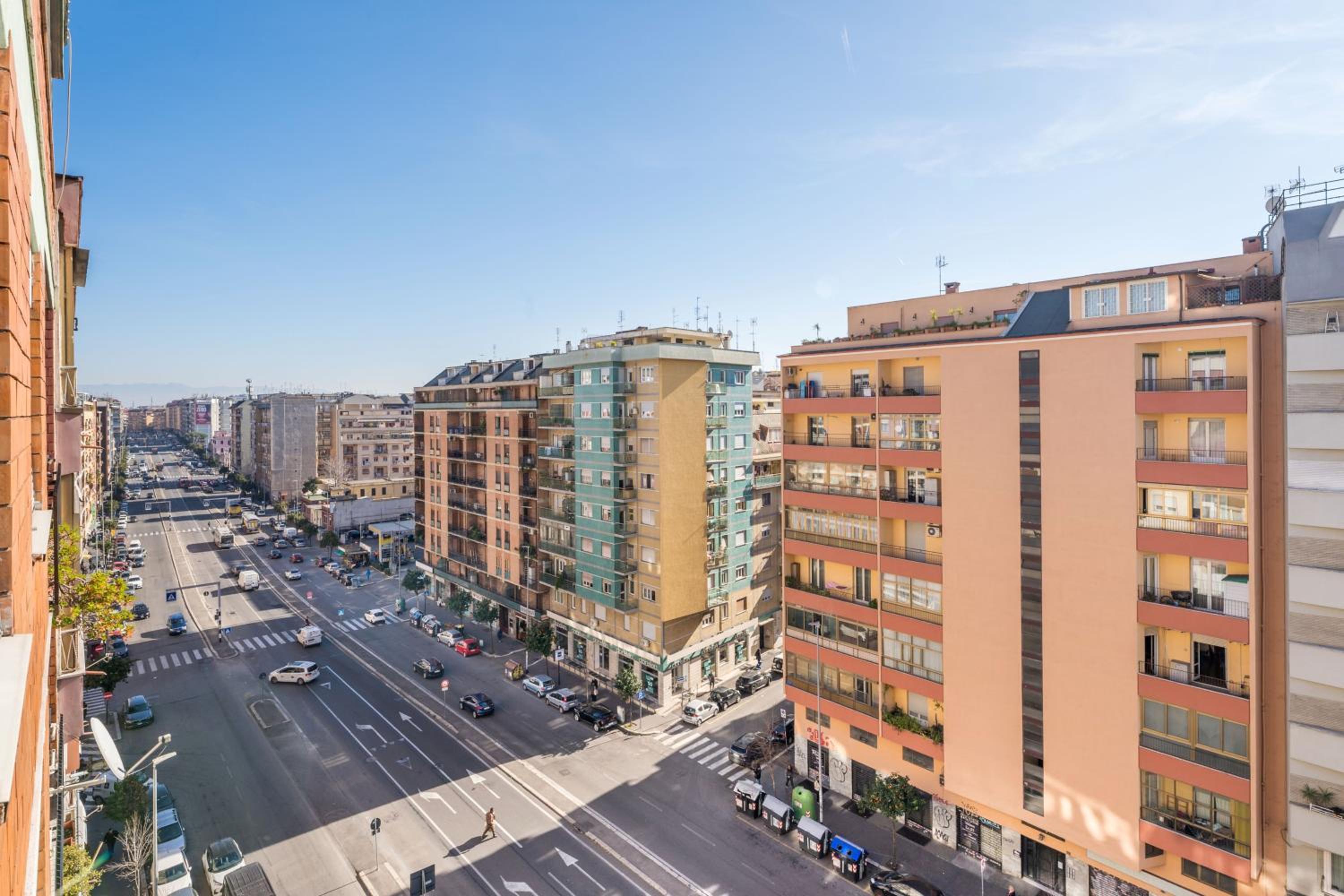 Maison Lumiere, Design Apt 5 min from Tiburtina Station