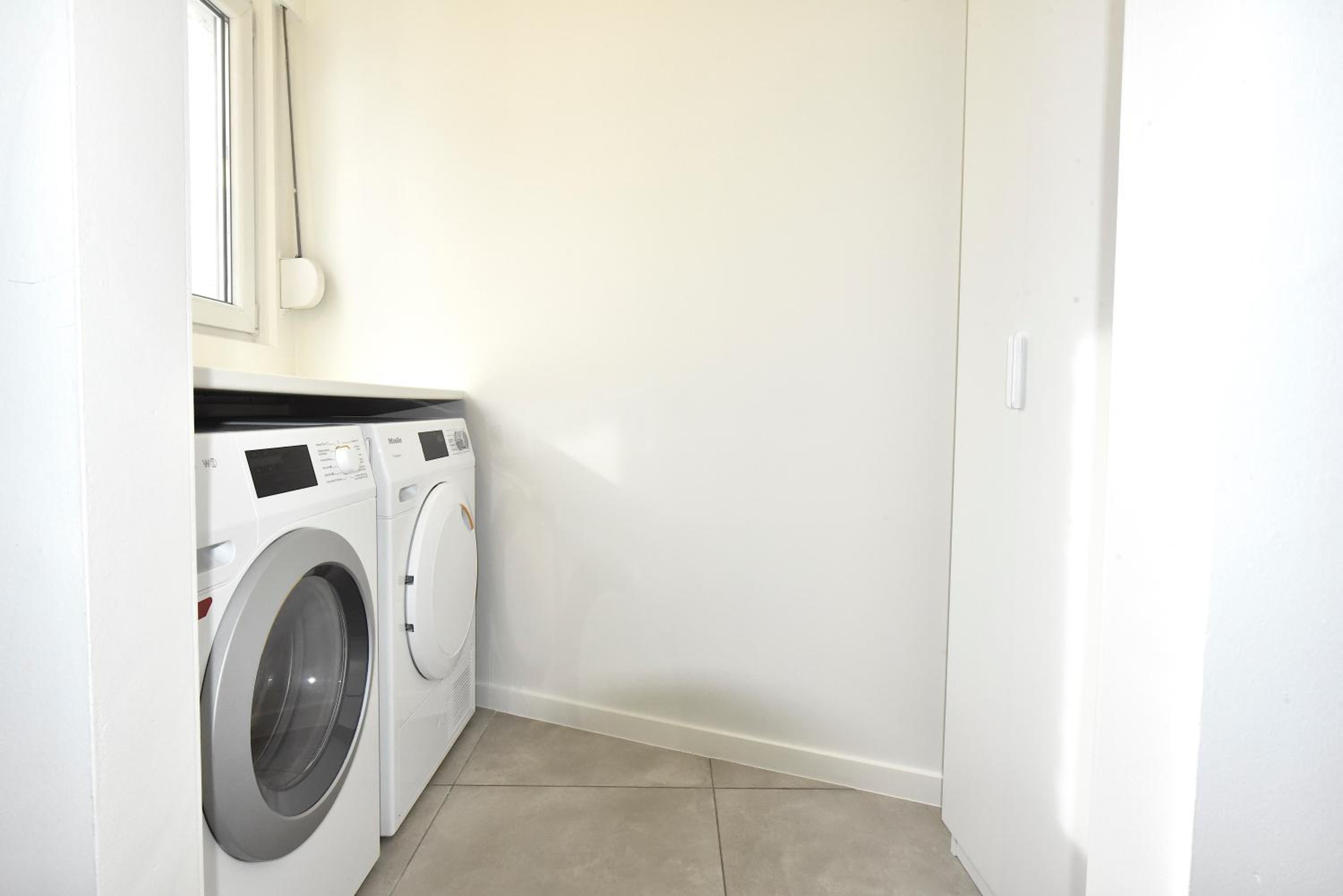 Cosy apartment Airport Brussels with terrace