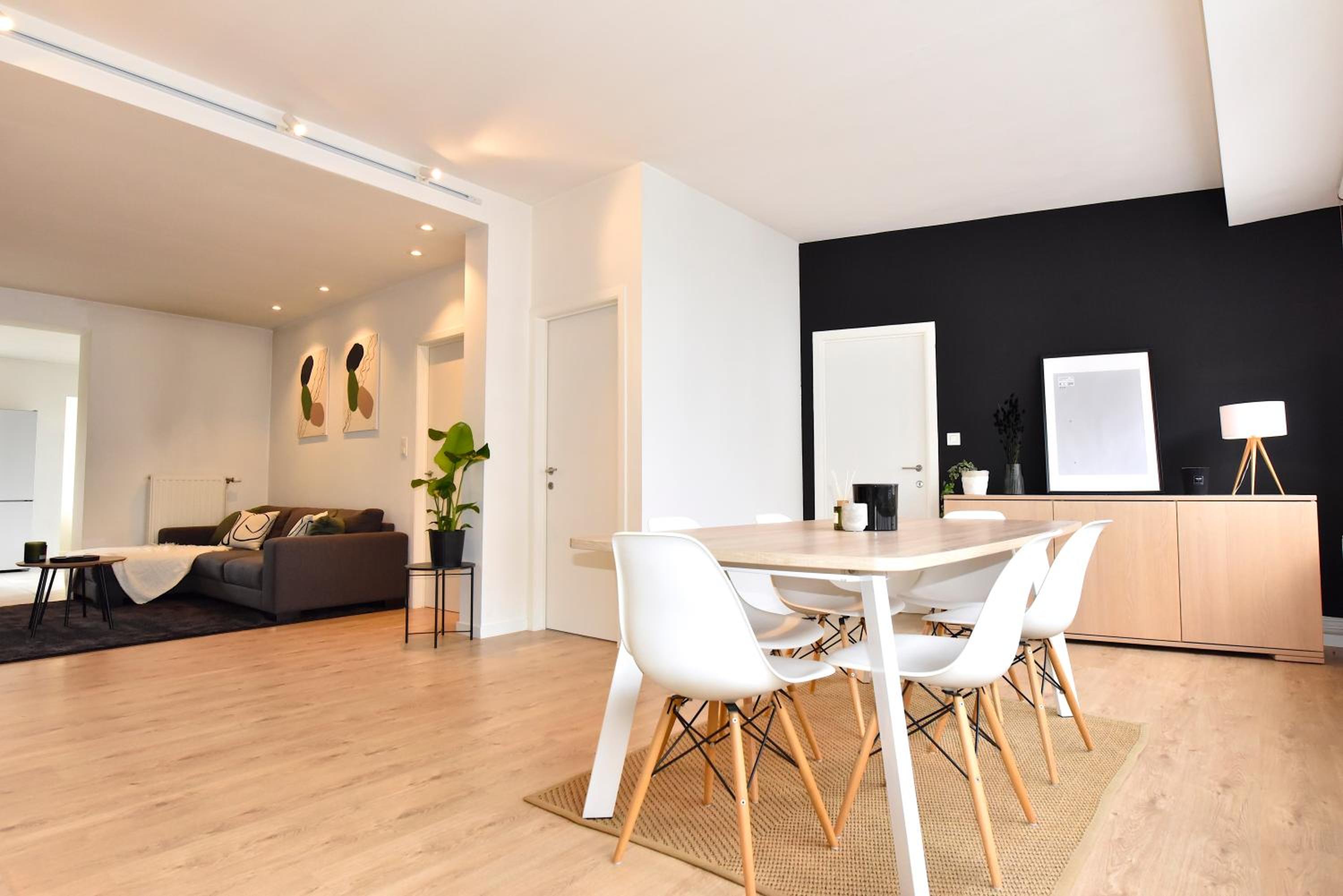 Cosy apartment Airport Brussels with terrace