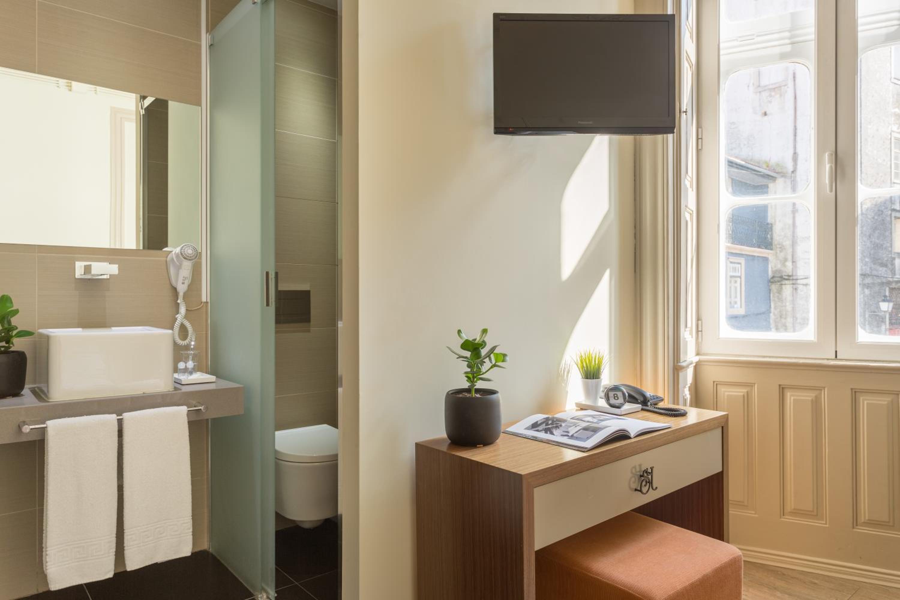 Serenata Hotel & Hostel Coimbra