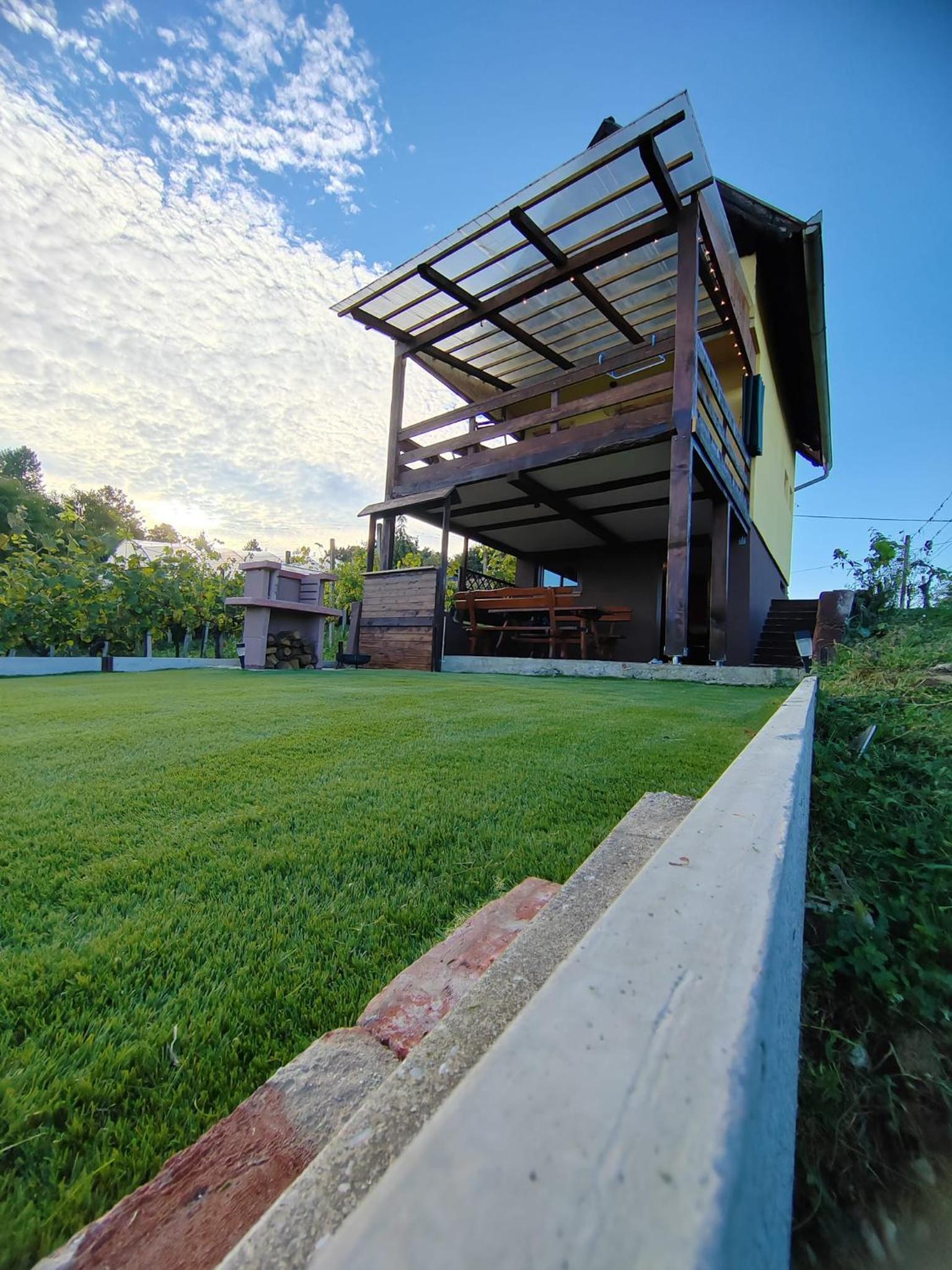 Holiday home Sunce i Zora view 3