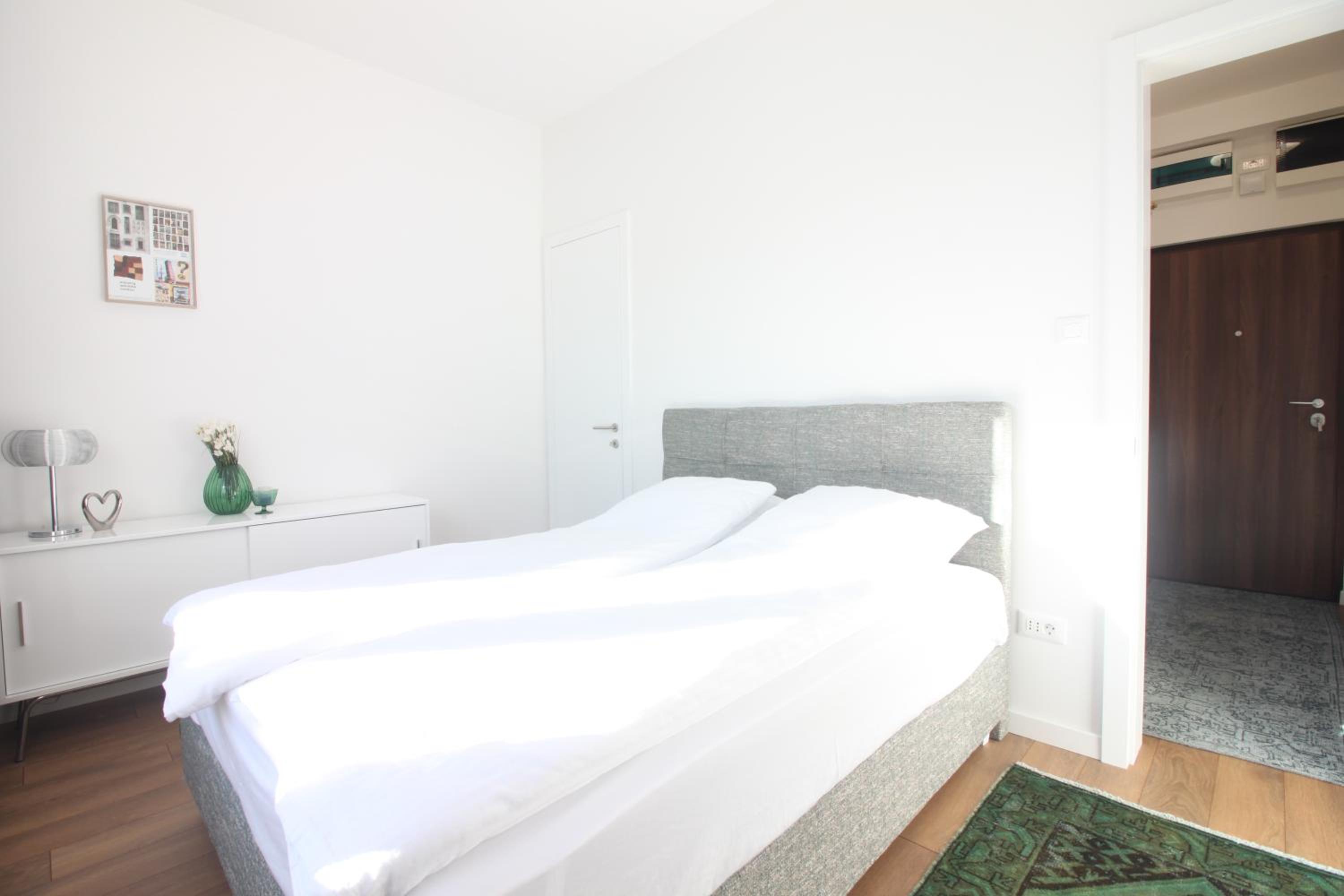 Sunny Apartment