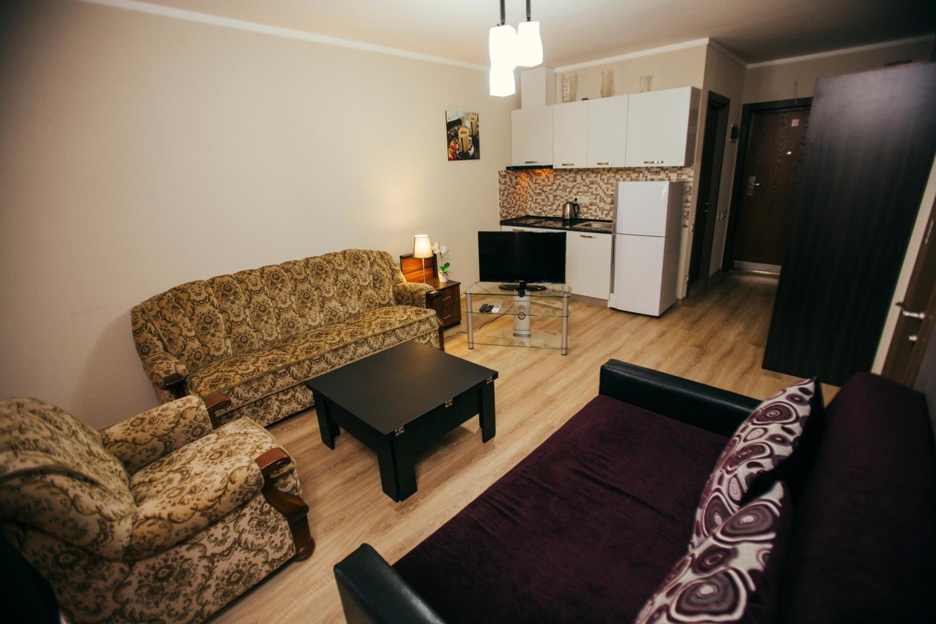 Photo 42