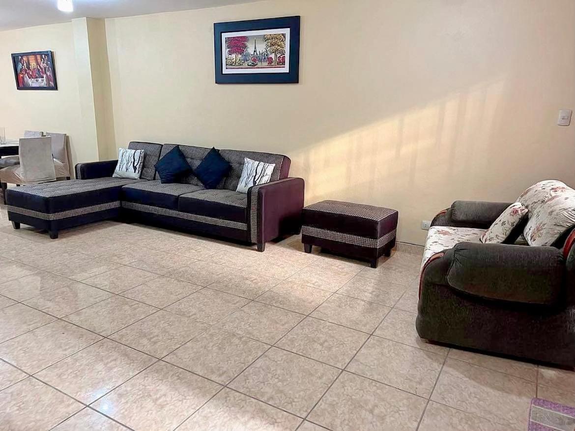 Cozy 2/2 apartment in Chorrillos, Lima view 5