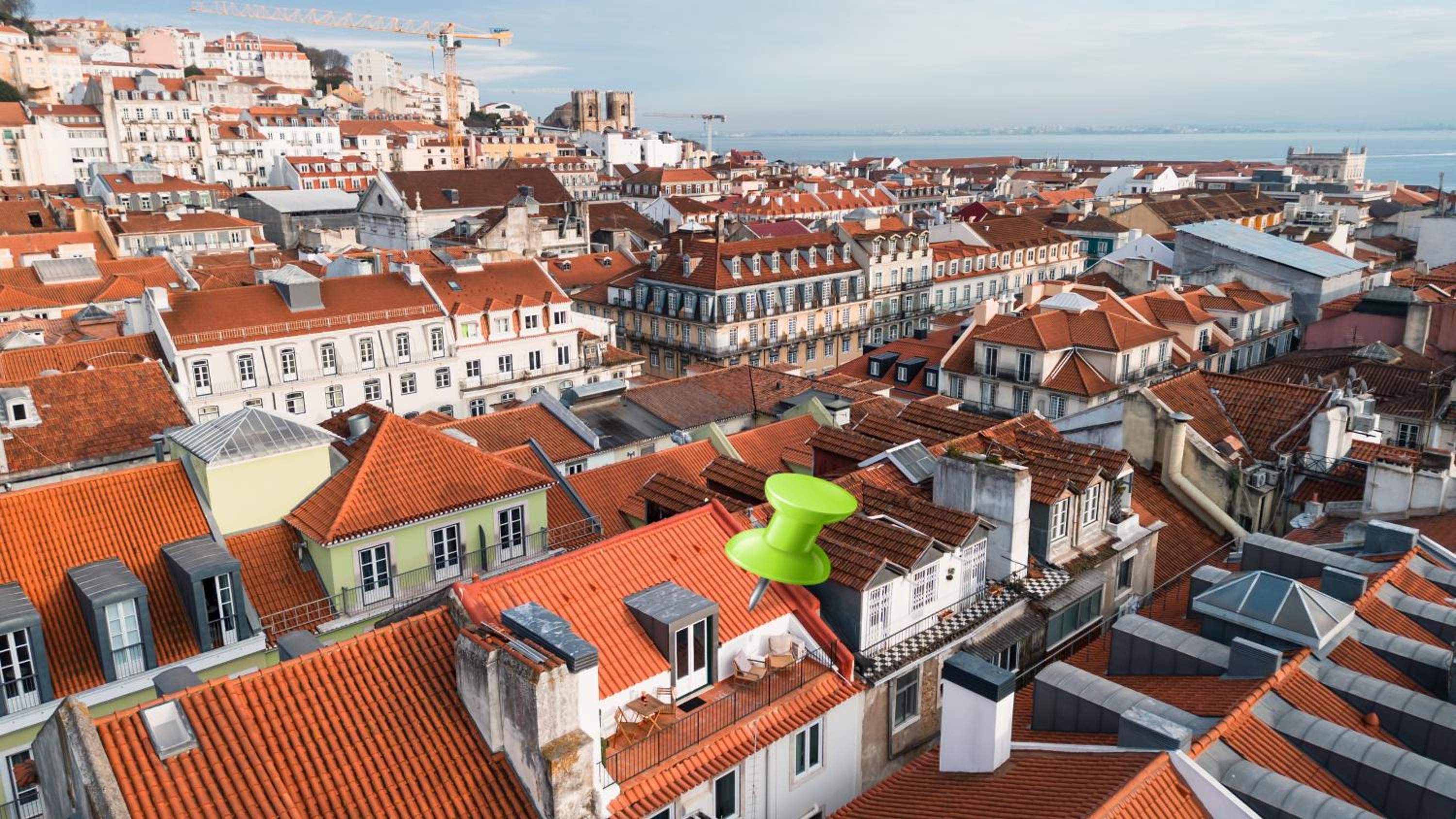 The Downtown Terrace - Fabulous Views, Romantic Penthouse, 6th-floor no lift