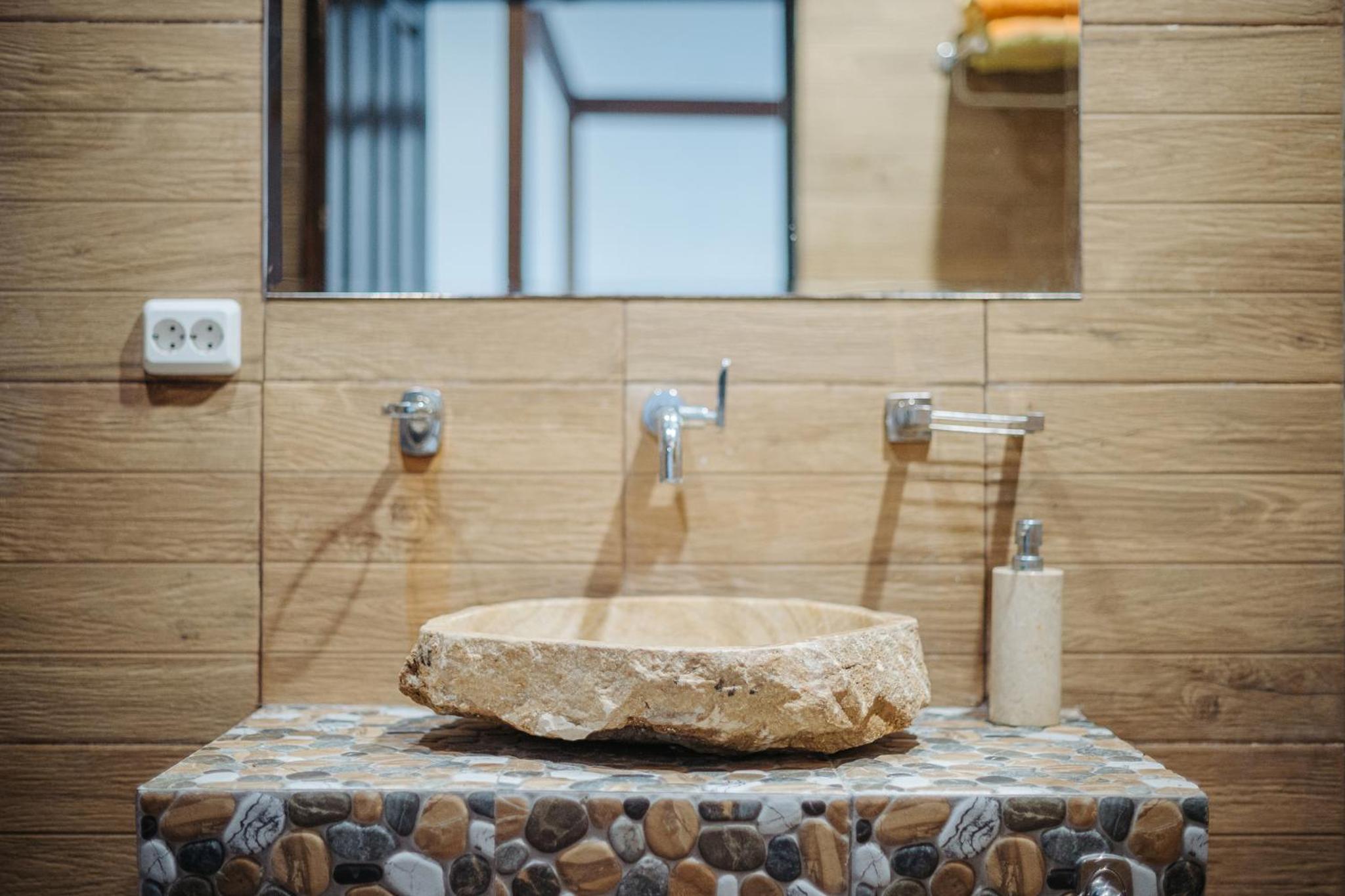 Villa Lora: Retreat for Tranquility and Bliss