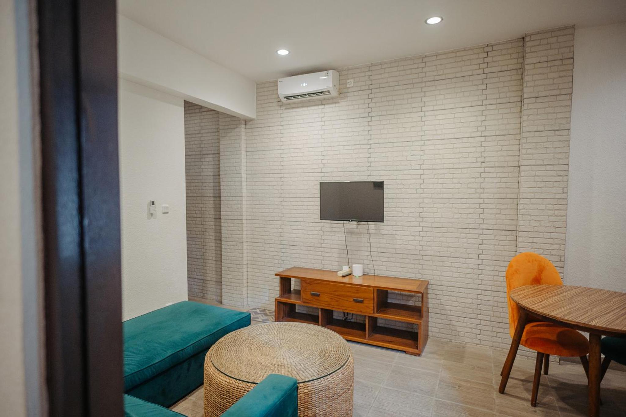 Villa Lora: Retreat for Tranquility and Bliss